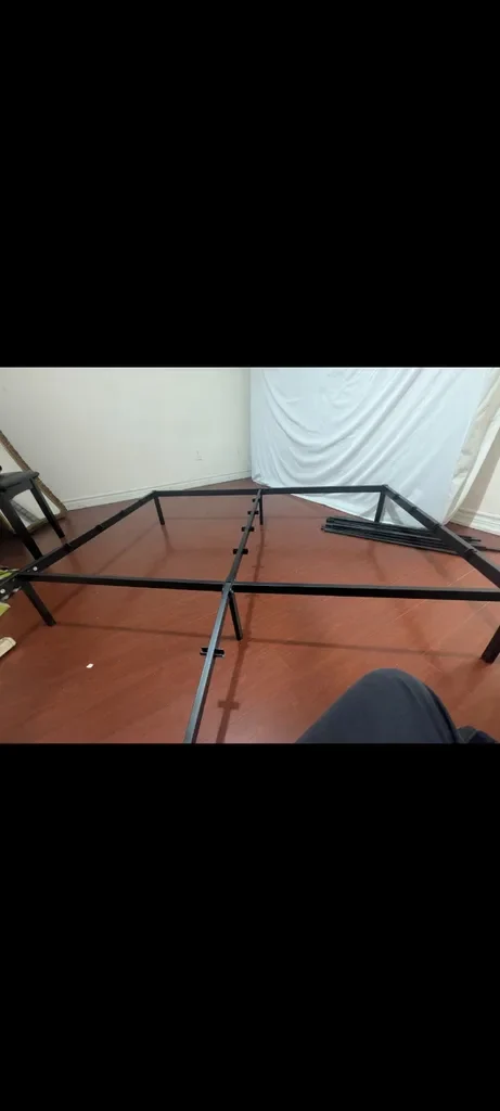 Metal Bed Frame need to sale before 31/07 - photo 2