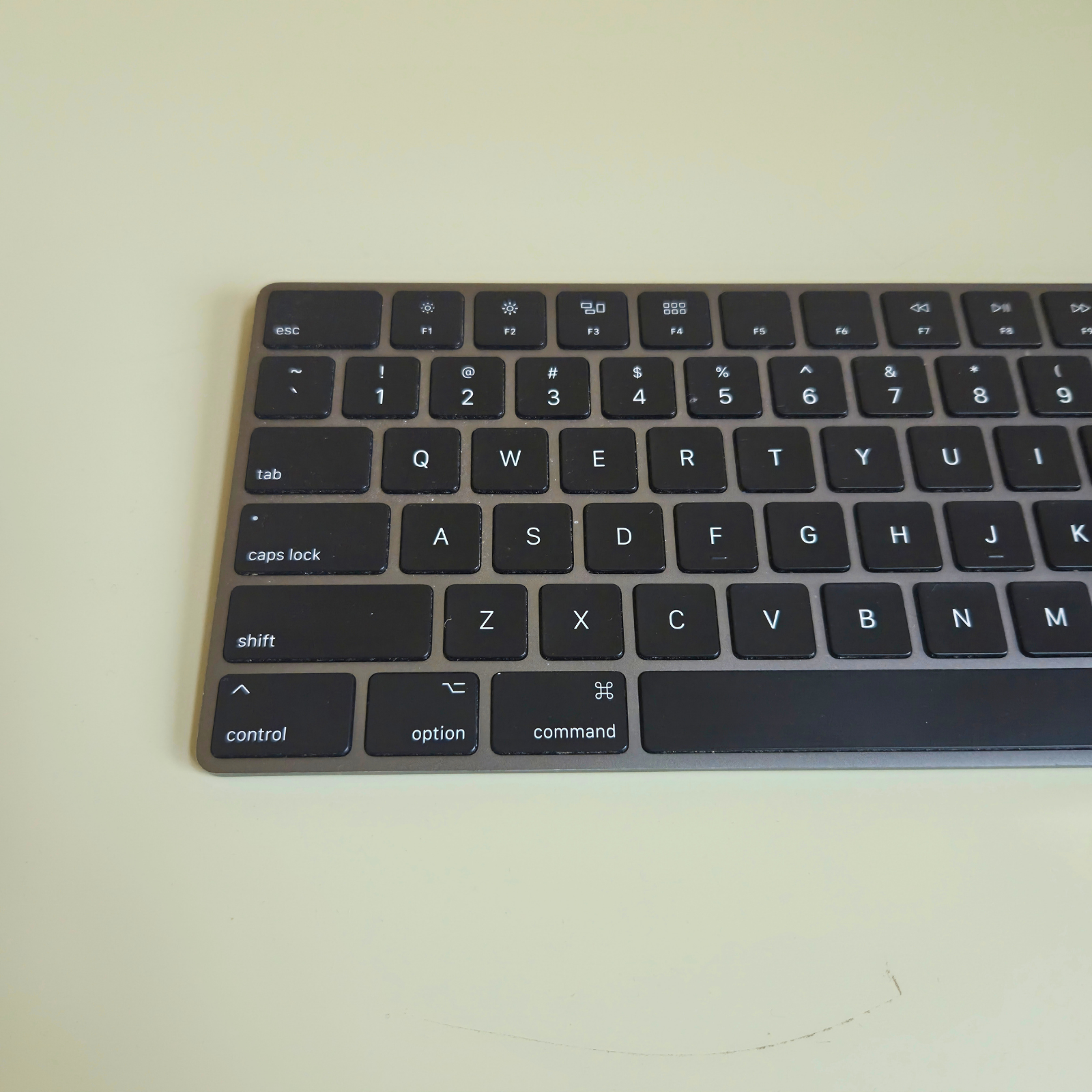 Apple - Magic Keyboard & Magic Mouse Bundle - Pre-Loved! ⌨️ - photo 3