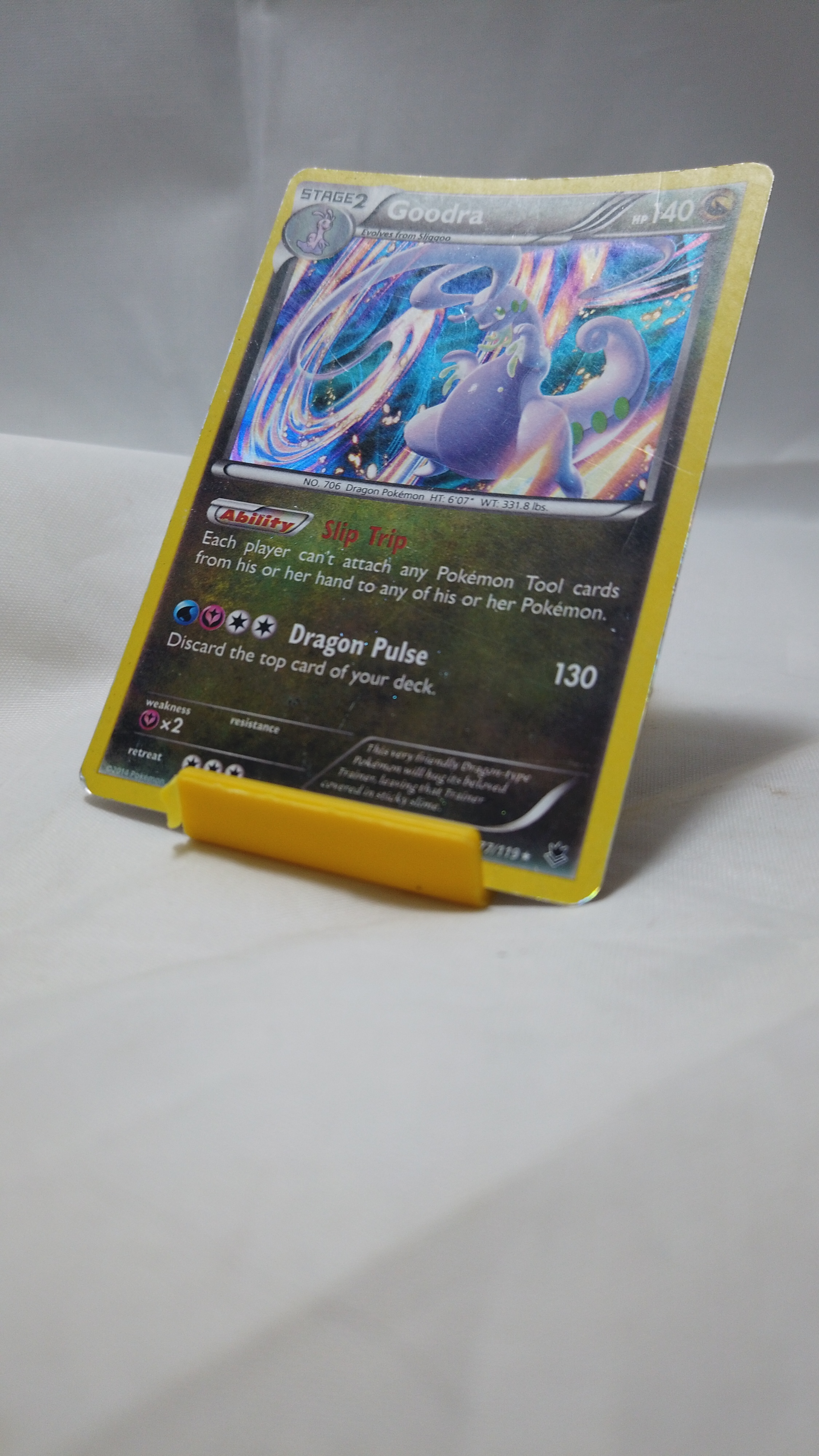 Pokemon Goodra 77/119 Phantom Forces Holo Rare MP - photo 3