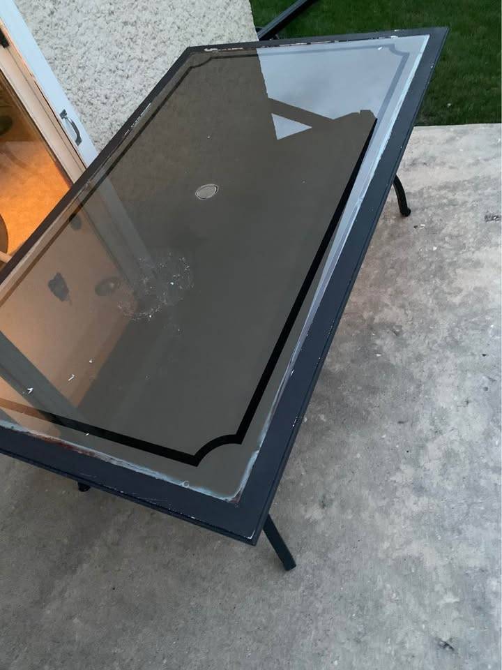 Set of 6 Outdoor Chairs and table - photo 2