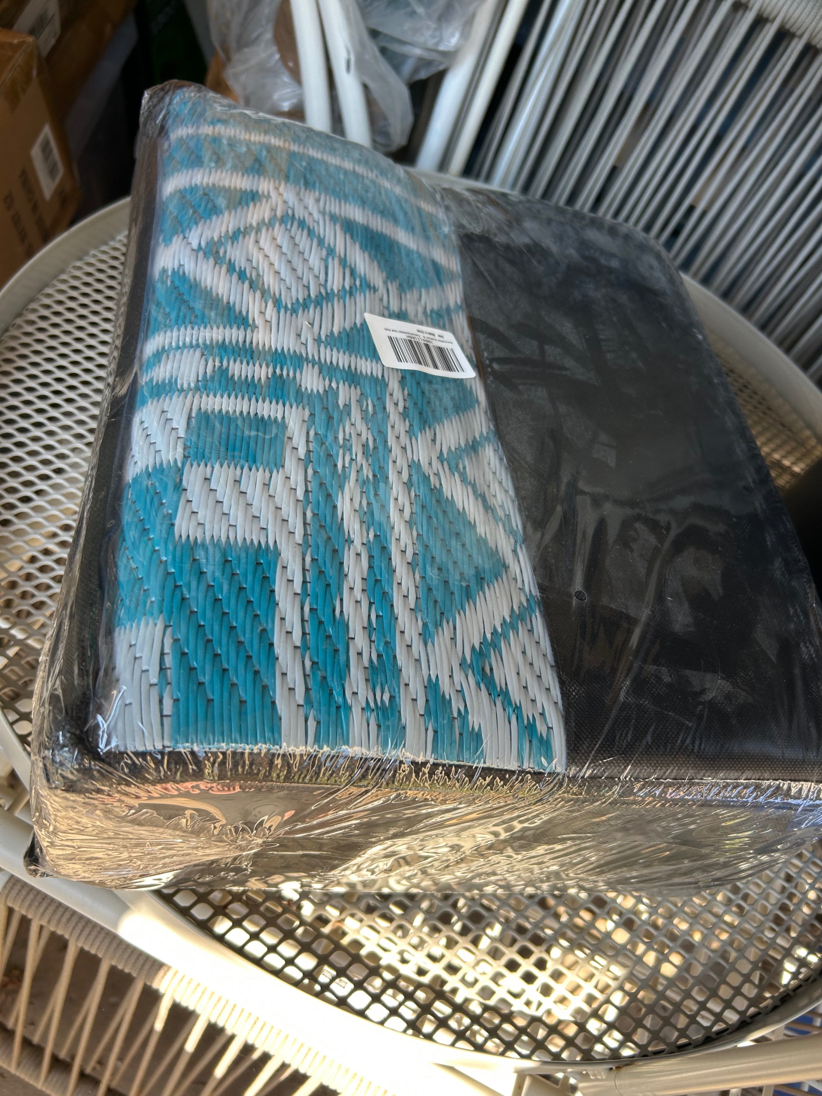 Outdoor Reversible Rug - Teal/White - 6ft x 9ft - photo 2