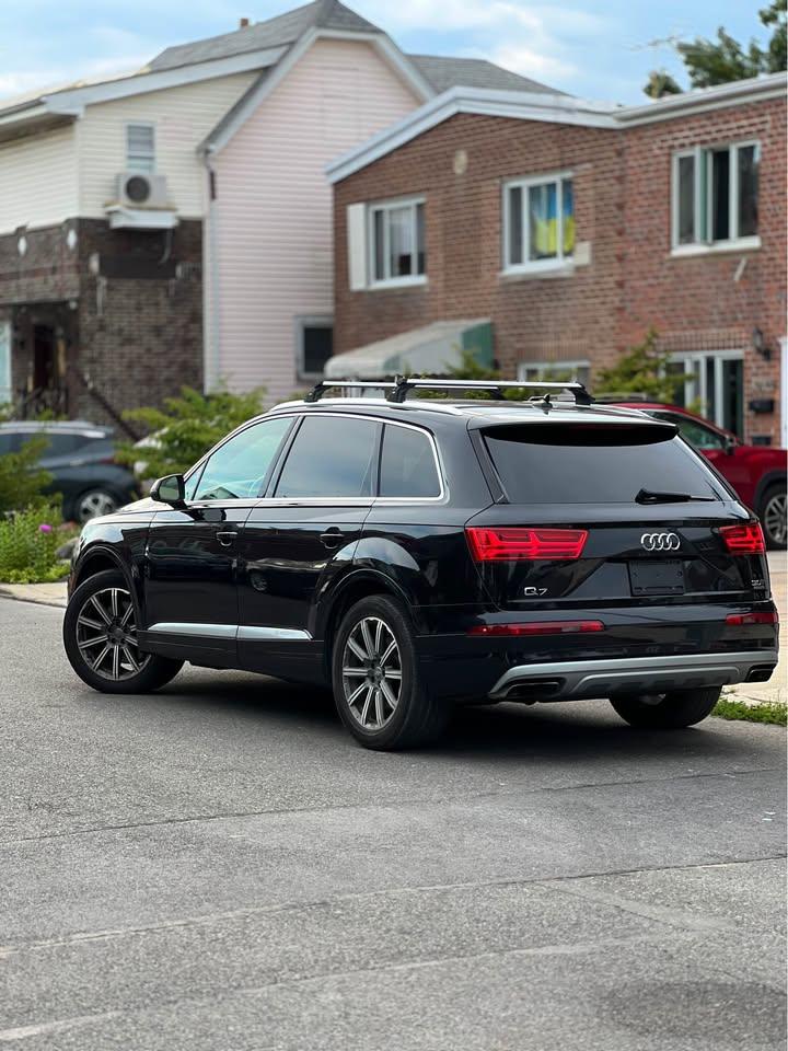 2017 Audi Q7 3.0T Quattro Prestige Sport Utility 4D - photo 4