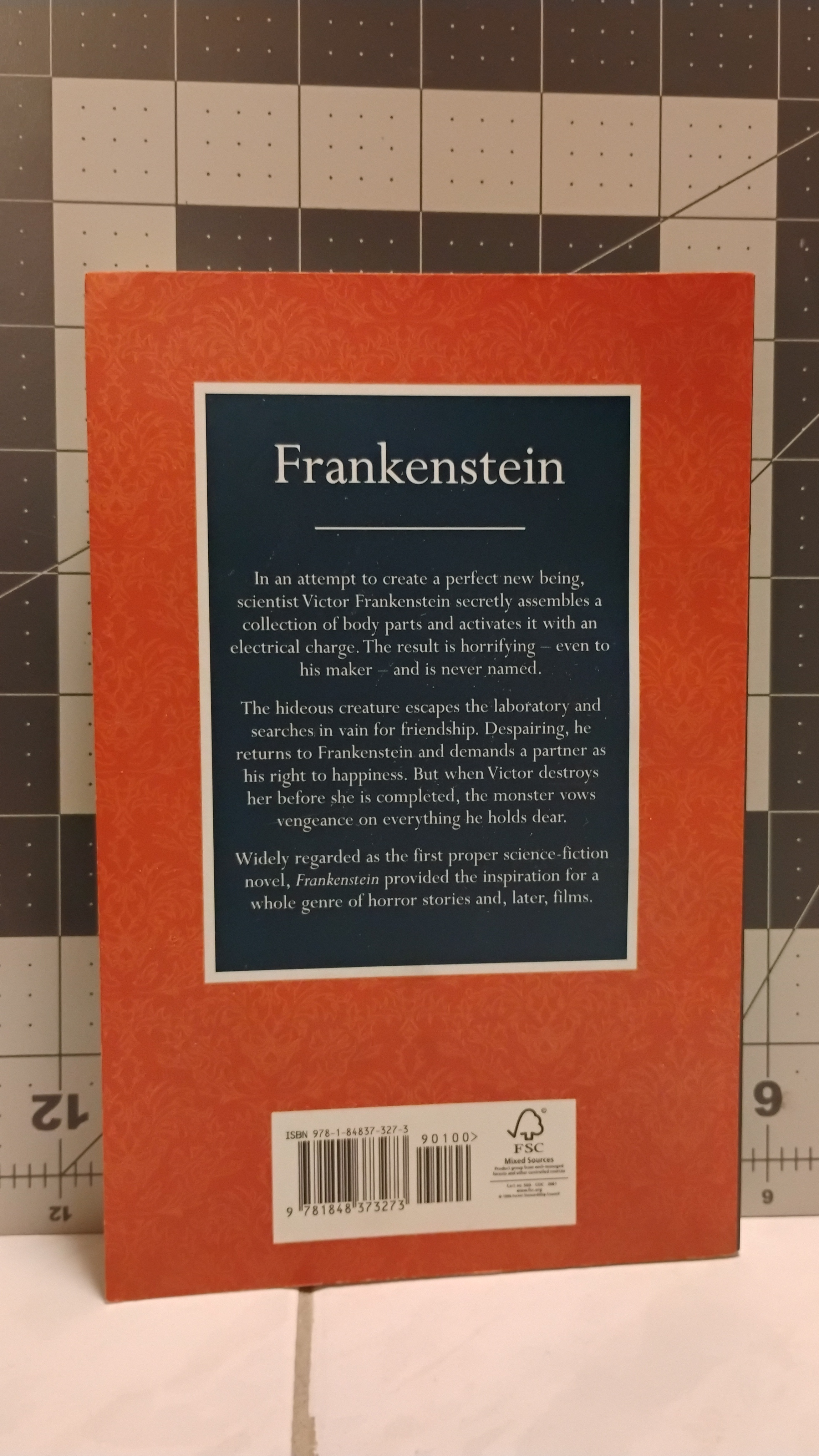 Frankenstein by Mary Shelley - photo 2