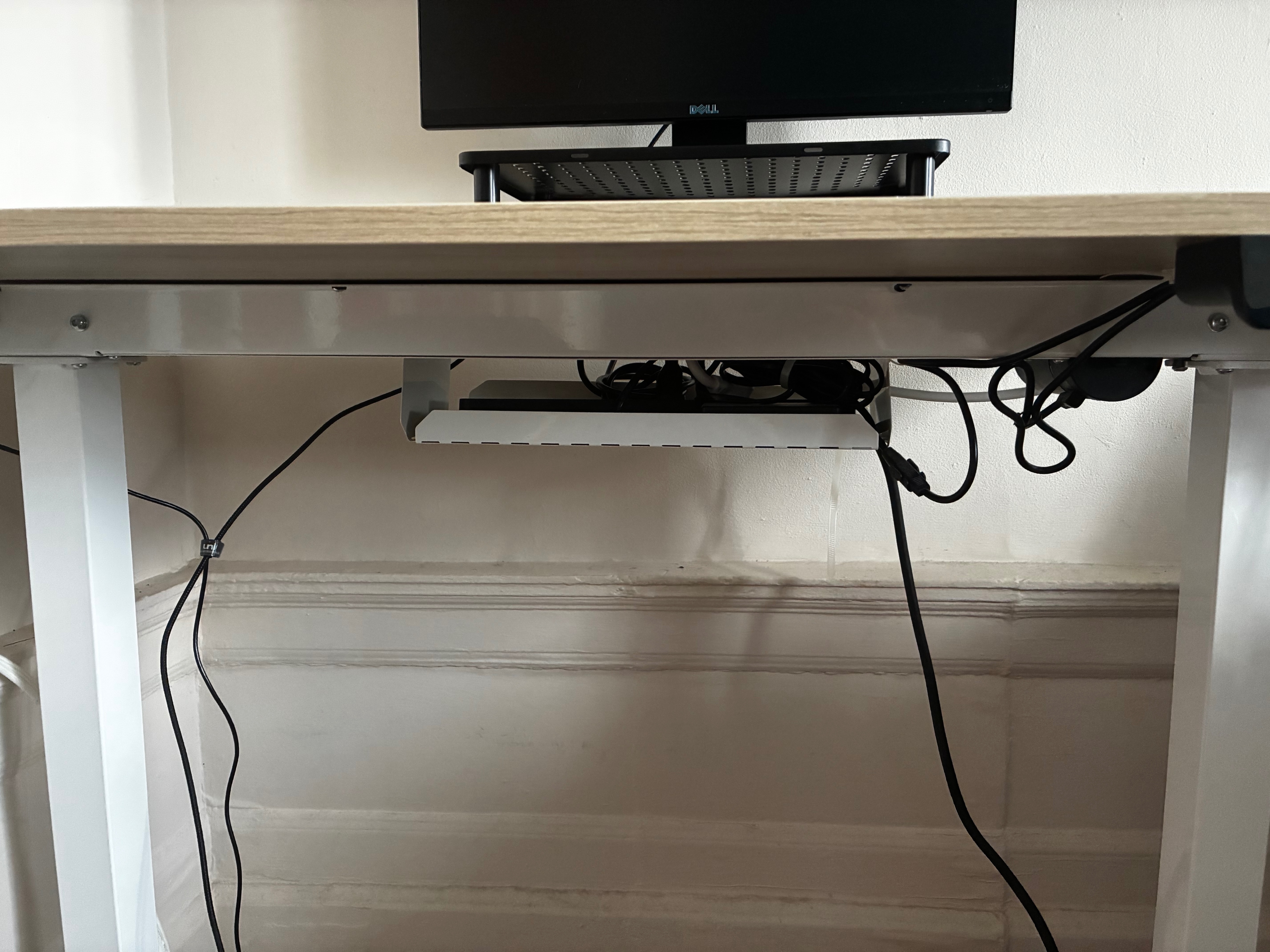 Height Adjustable Standing Desk - photo 3