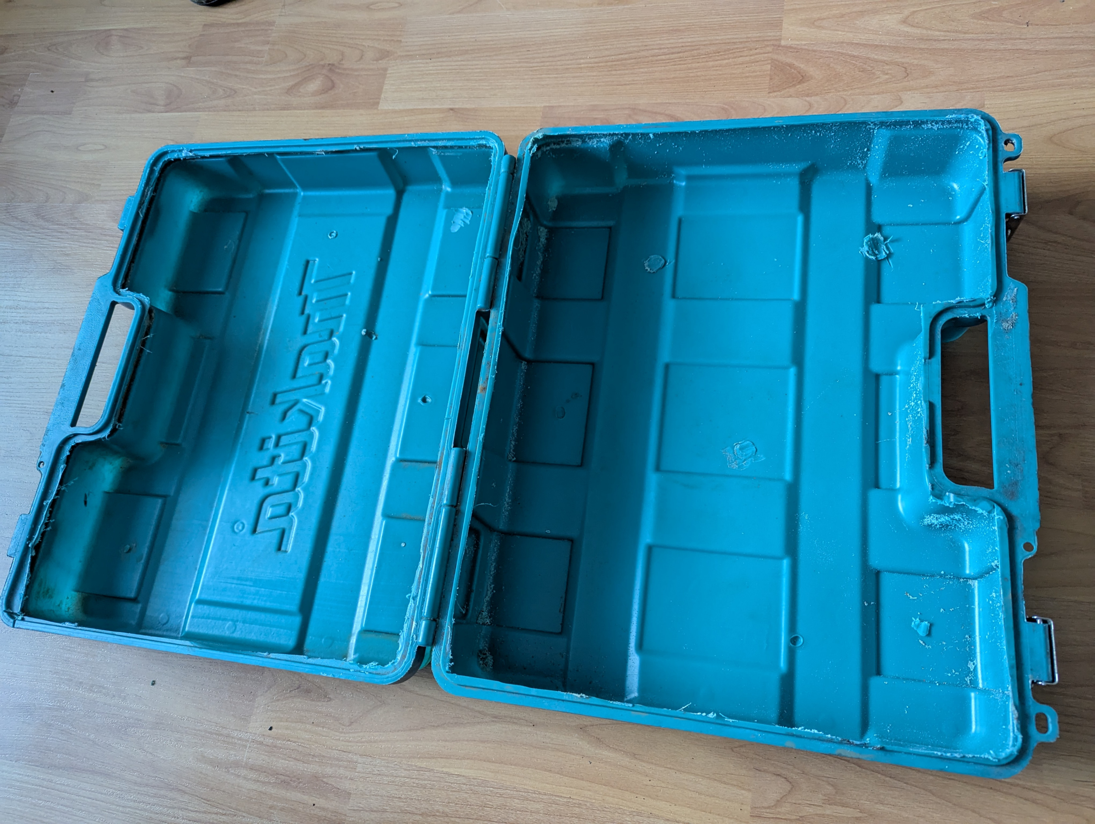 Customized Makita Hard Tool Case - photo 3