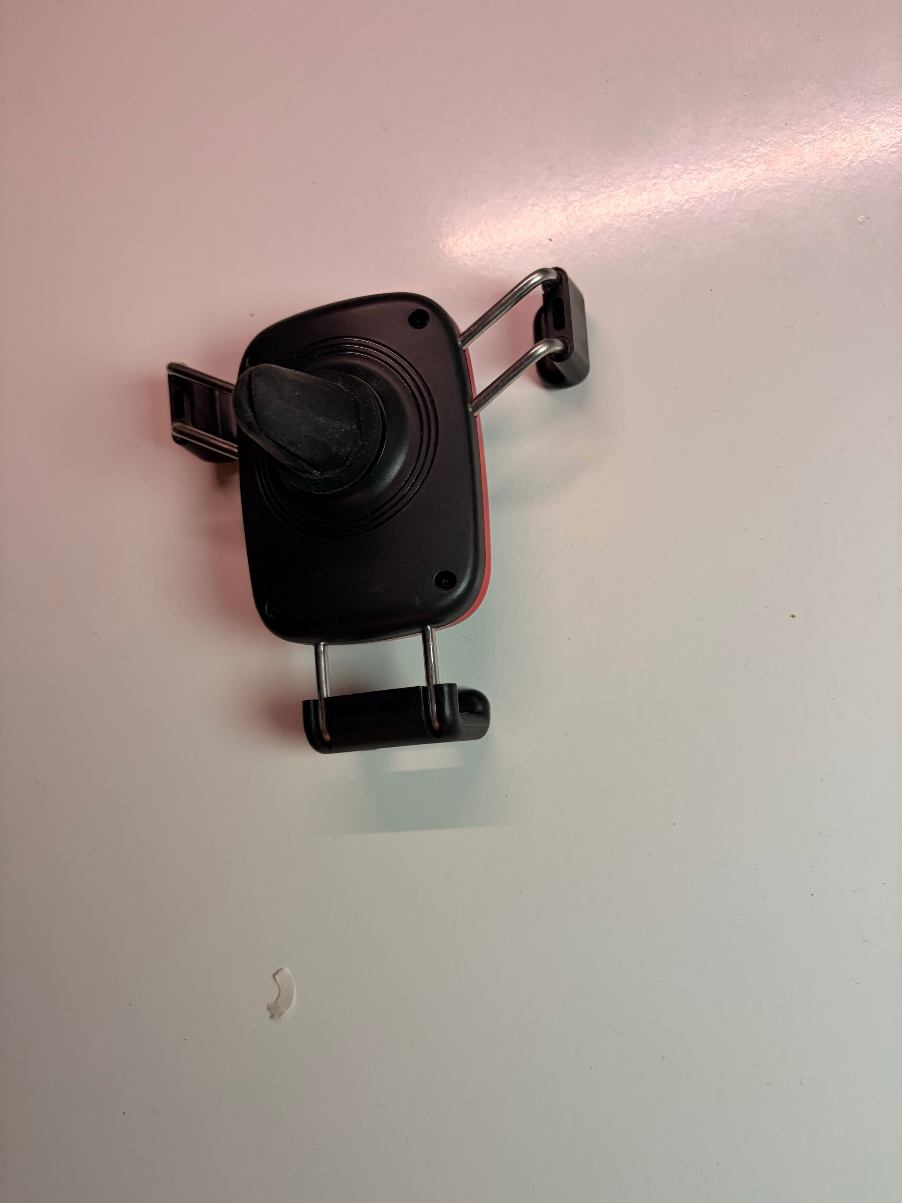Car phone mount lot - gravity vent clip + magnetic mount - photo 2