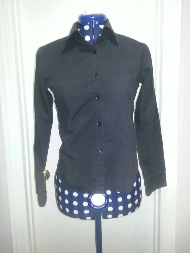 Long Sleeved Grey/Black Shirt - Chic Chic (Size Small)