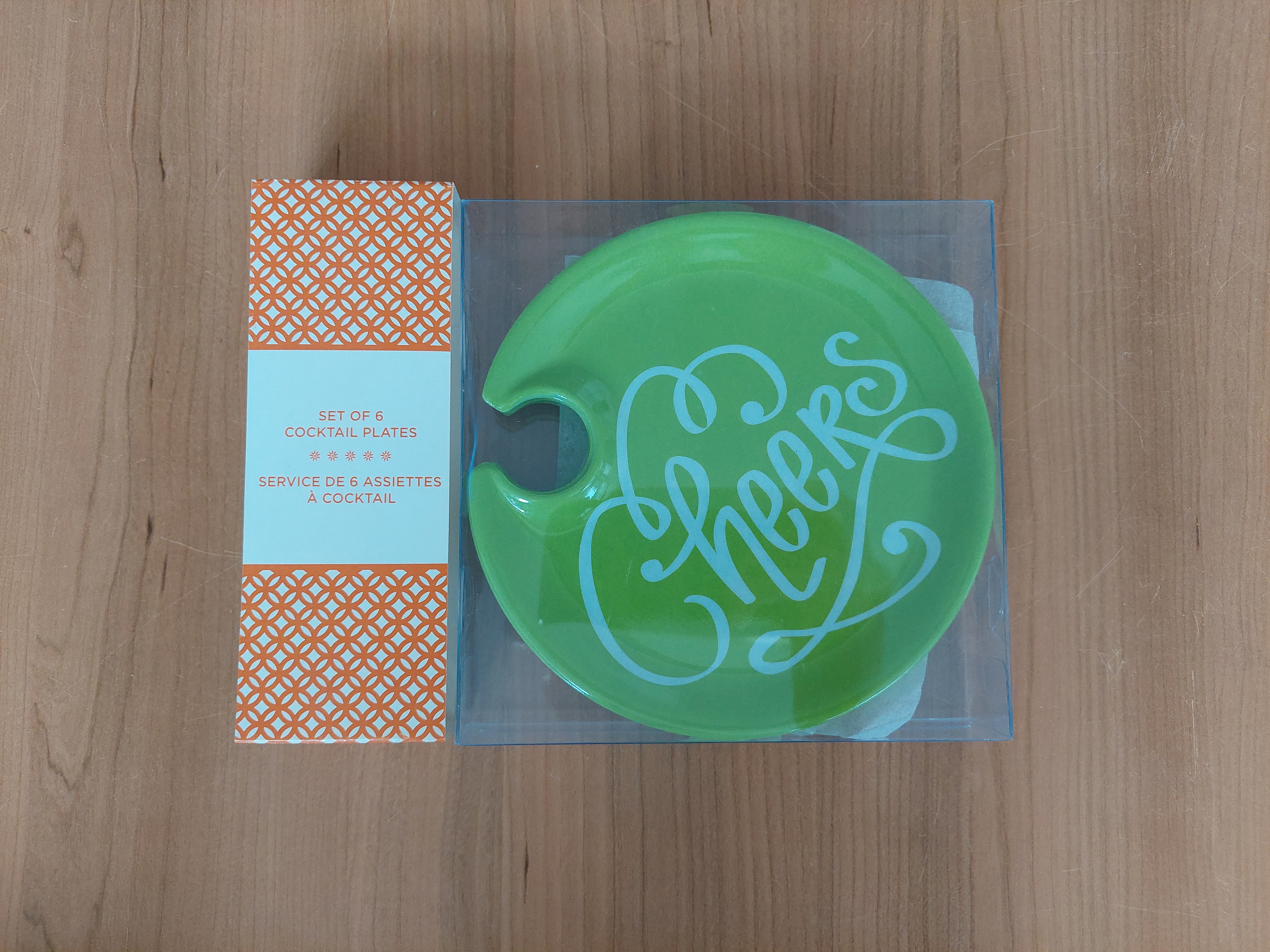 Set of 6 Green Cheers Cocktail Plates with Stemware Holder