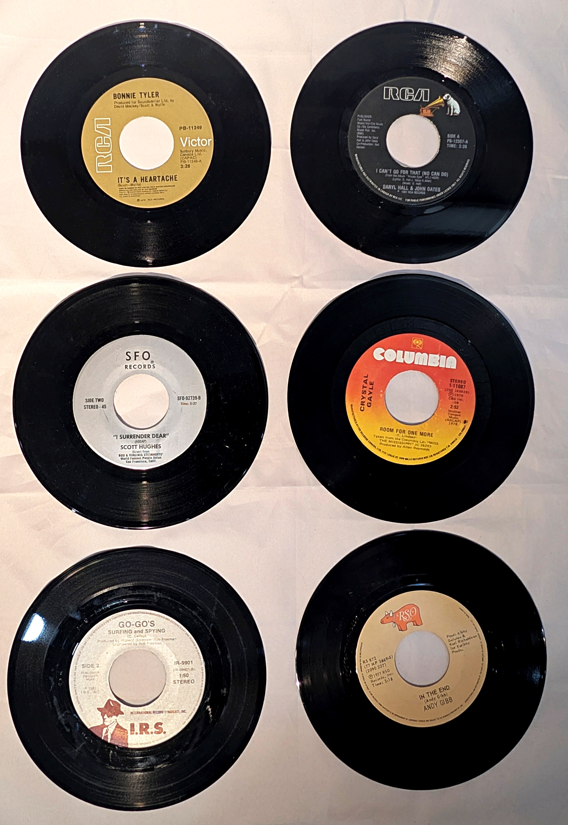 (23) 7" 45rpm Vinyl Records - photo 2