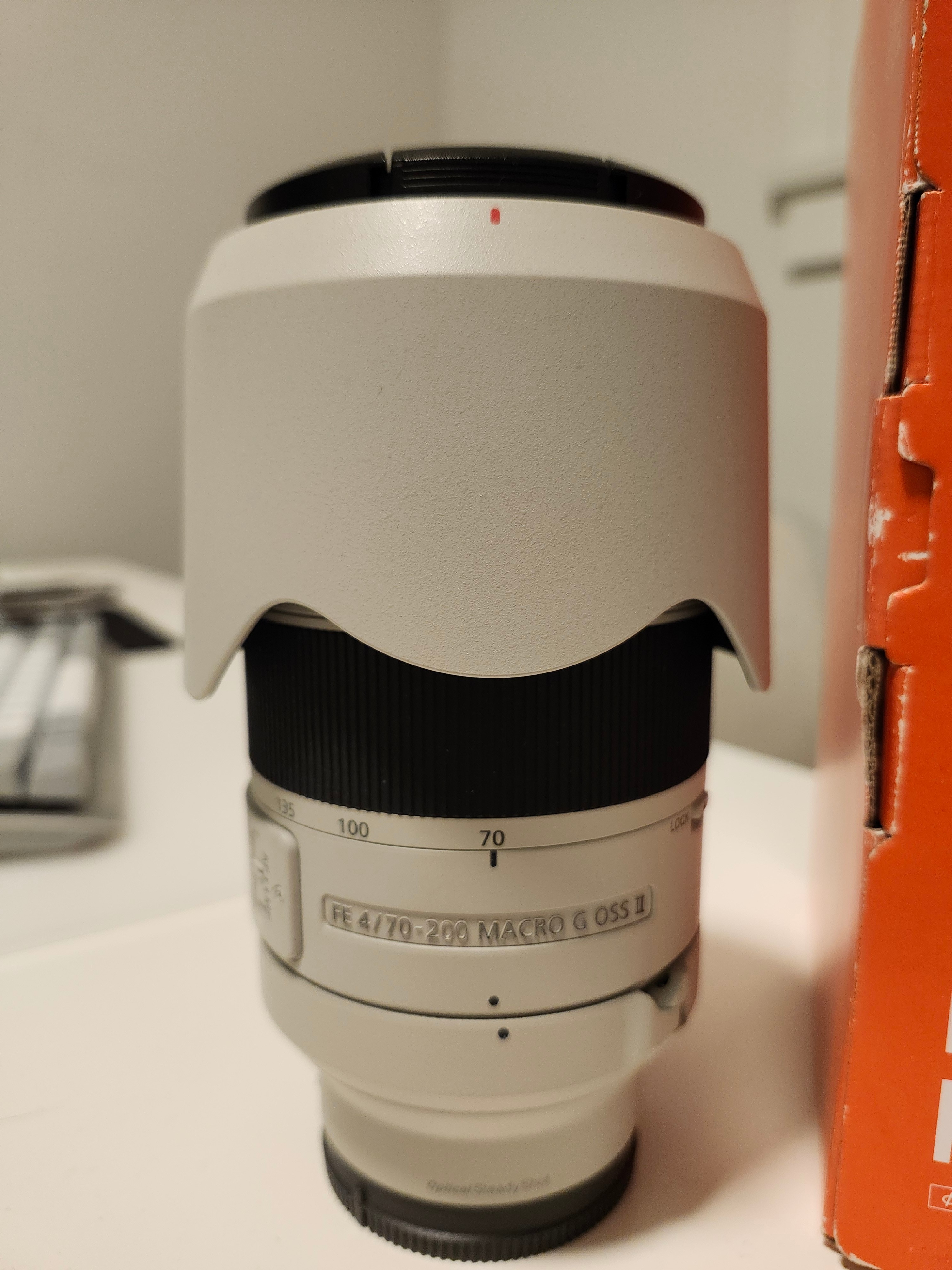 Sony FE 70-200mm f/4 Macro G OSS II - photo 2