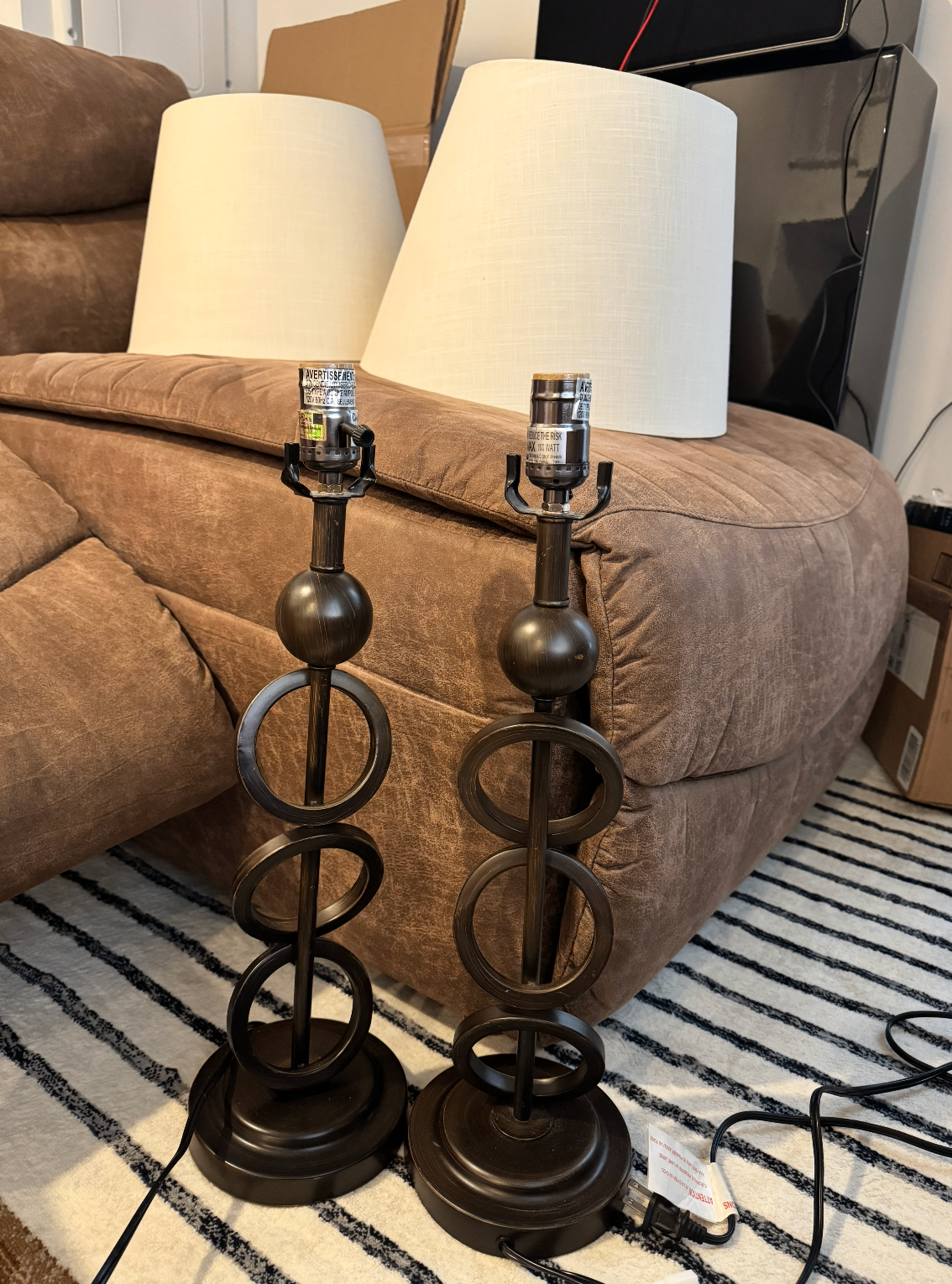 Matching Metal Table Lamps (Pair) – ONLY $39 OBO! - photo 2