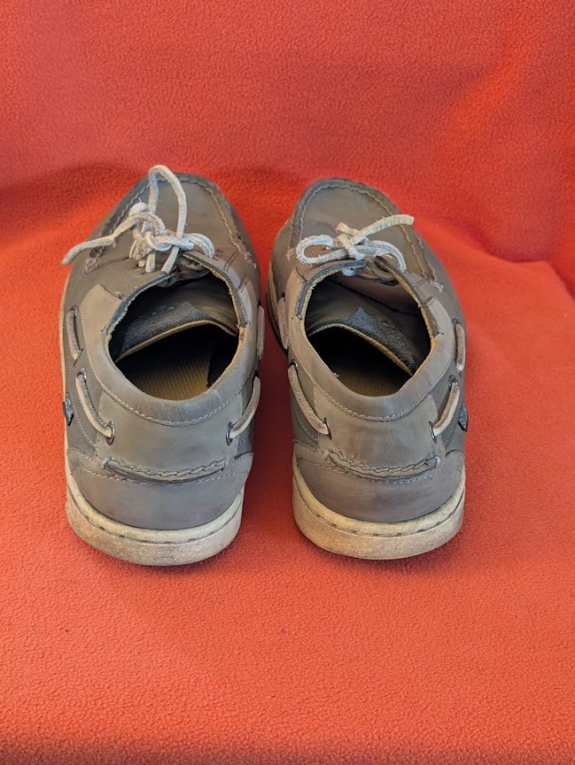 Mens brown laced shoes - size 10D - photo 3