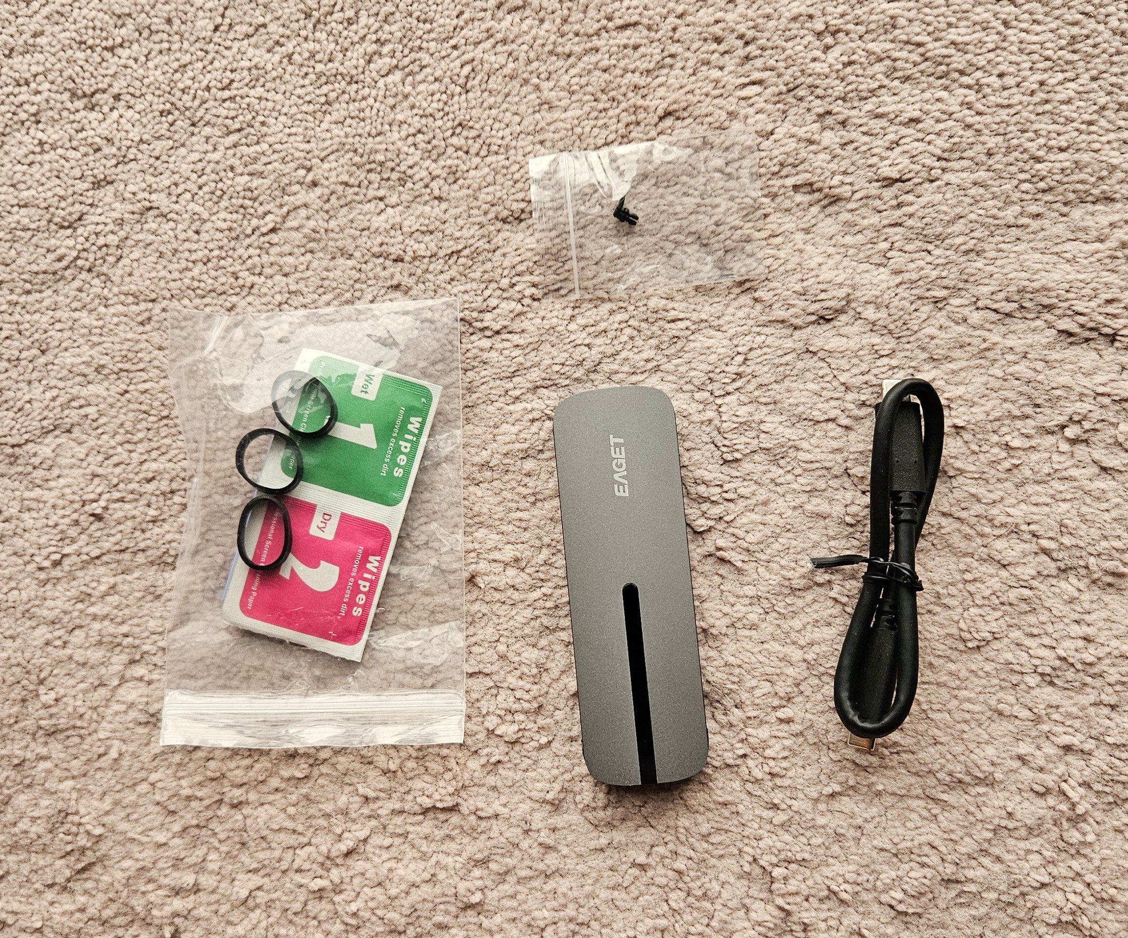 BRAND NEW EAGET M.2 NVME SSD ENCLOSURE WITH HEATING PAD