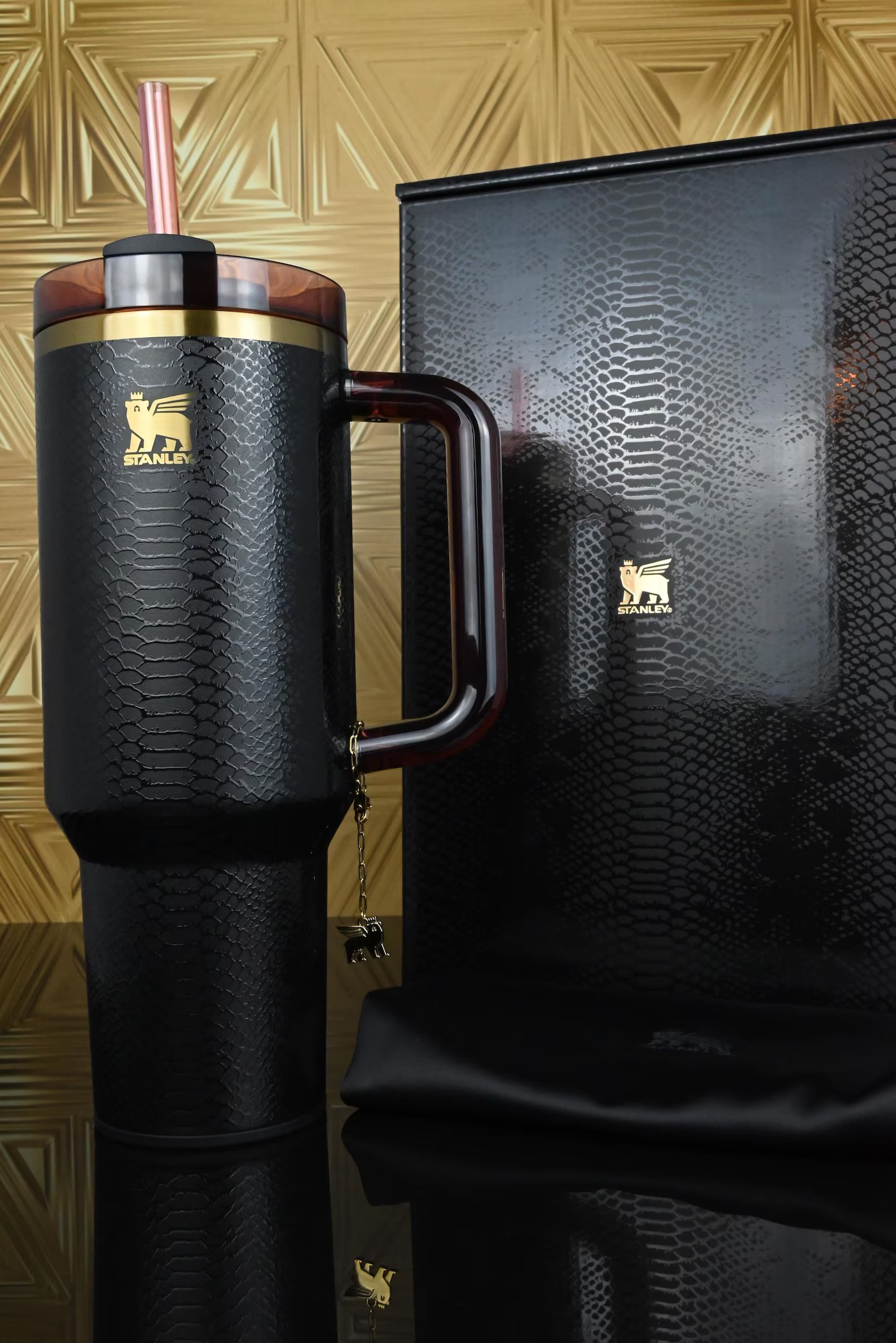 The Quencher Luxe Tumbler 40 Oz - Black Snakeskin - photo 2