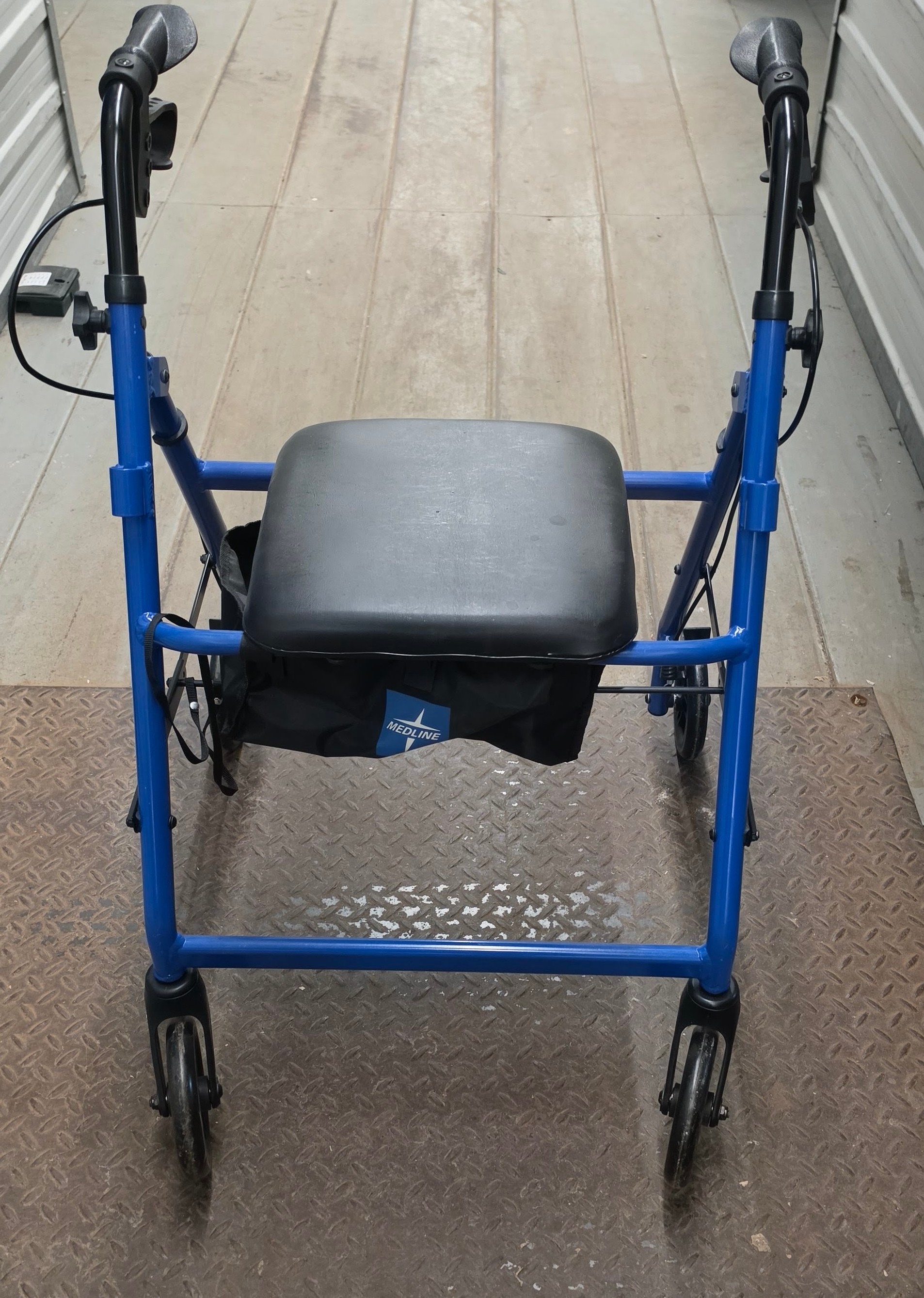 Guardian Rollator Walker with Seat