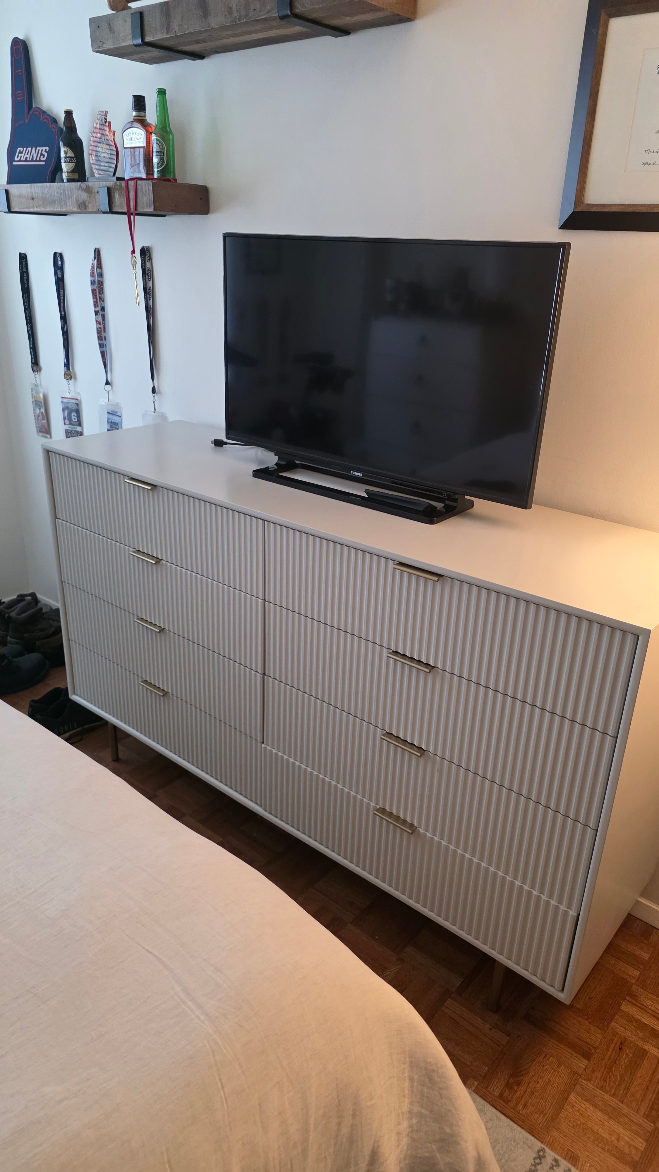 Williams Sonoma Home Quinn 8-Drawer Dresser - White - photo 3
