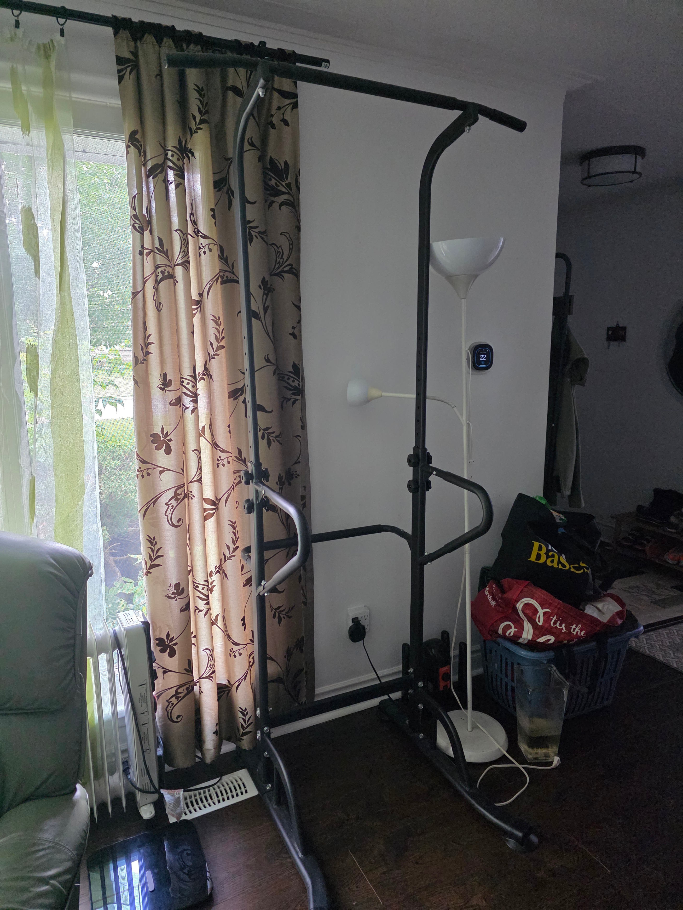 Home Pull-Up Bar