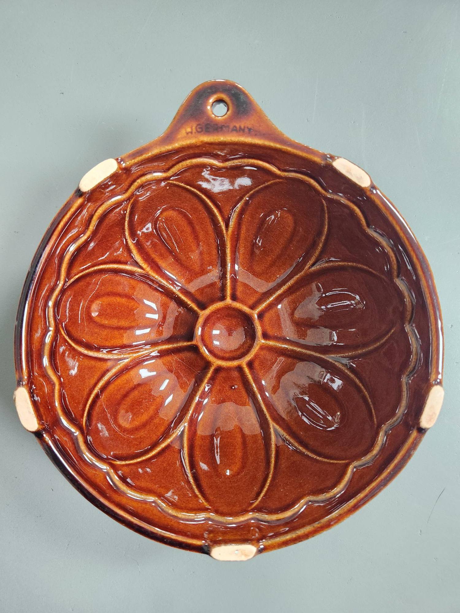 Four-set W. Germany Dessert Molds / Vintage Wall Décor - photo 5
