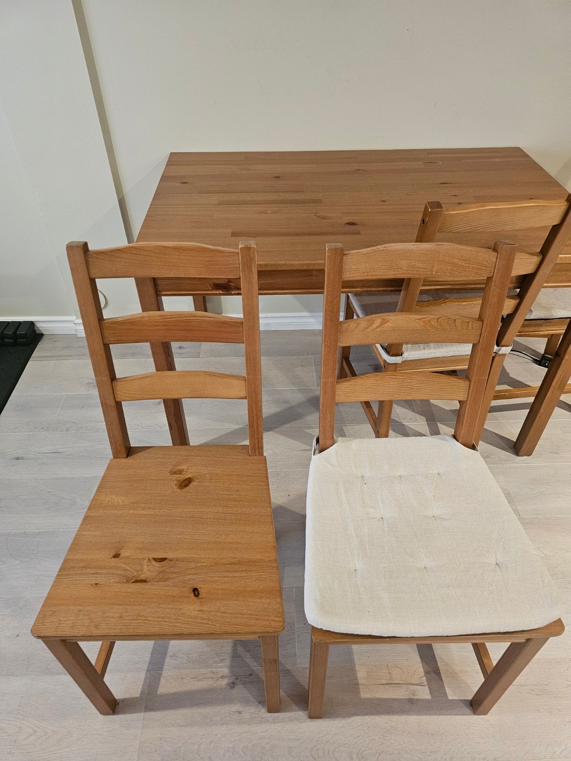 IKEA Dining Table with 4 Chairs - photo 2