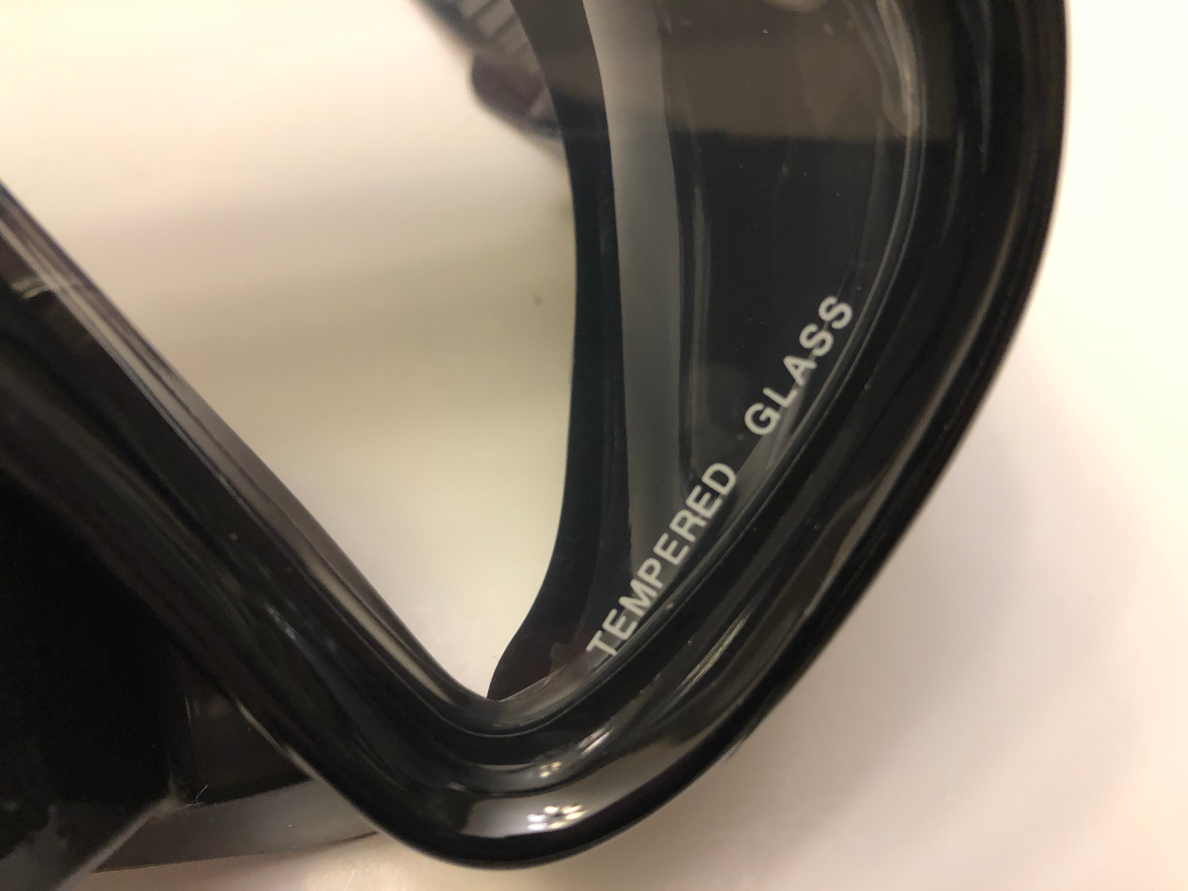 Tempered Glass Snorkel Mask - photo 3