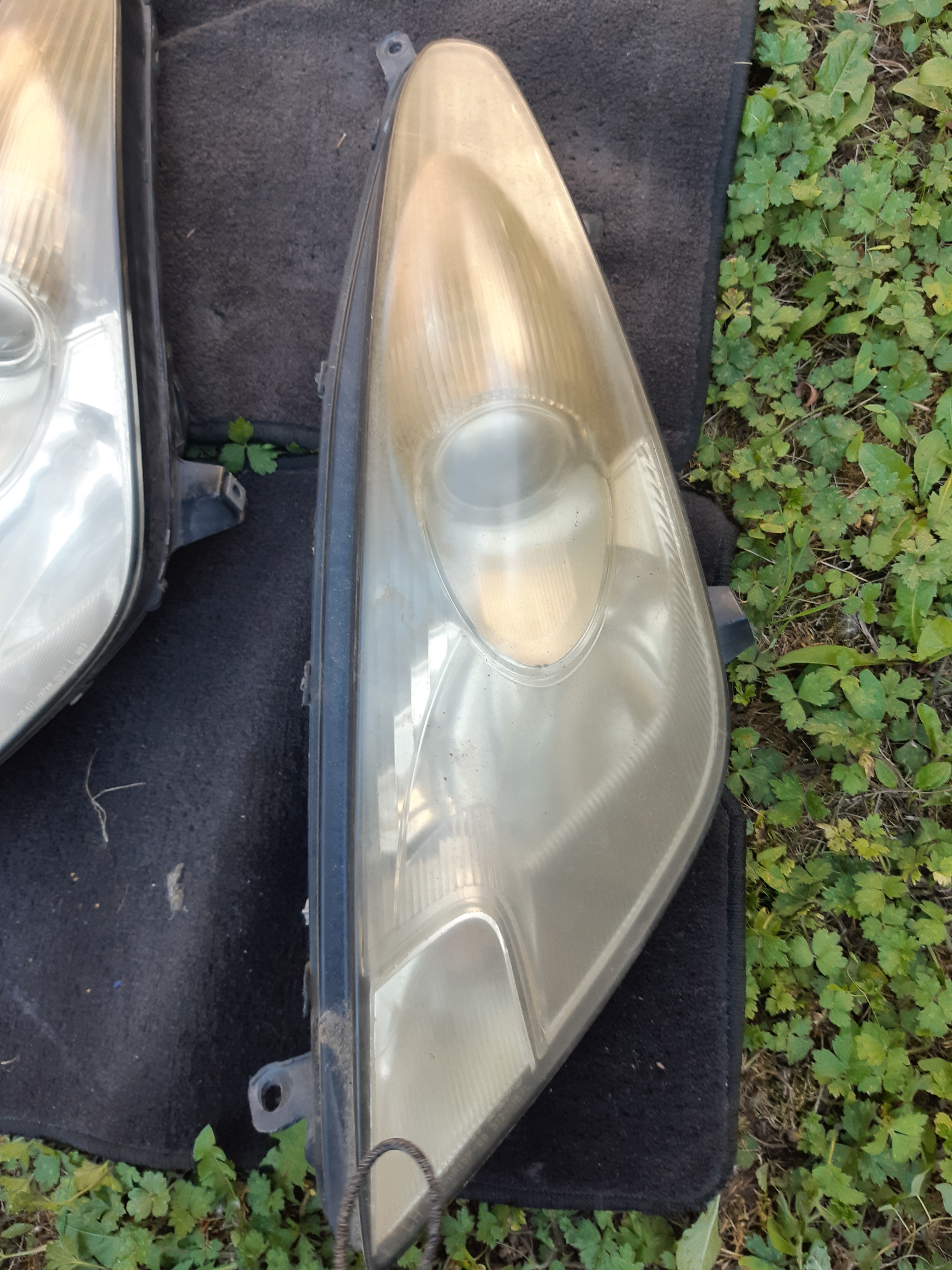 Toyota Celica 00-05 GT/GTS Headlights - photo 2