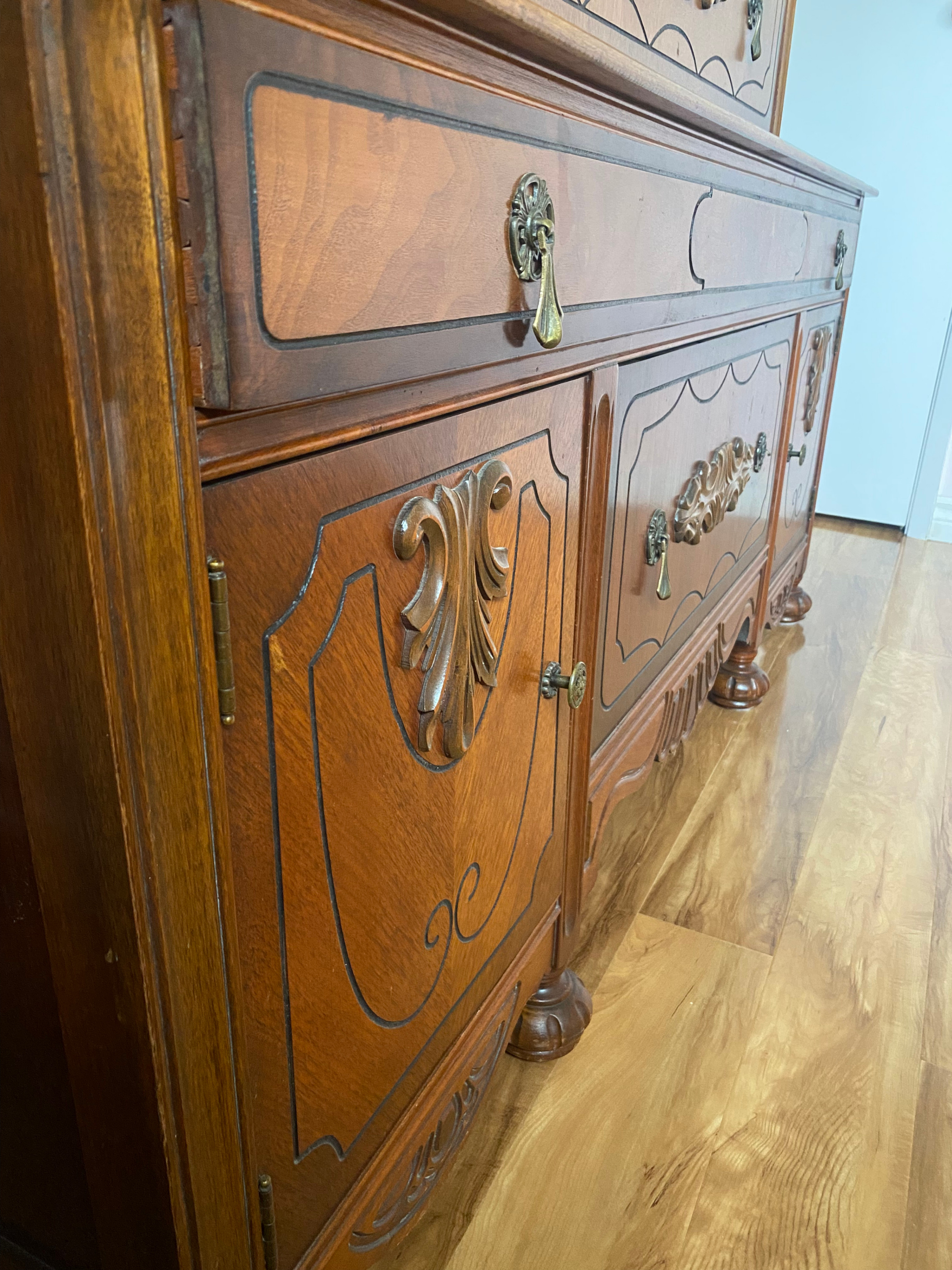 Vintage Wooden Buffet & Hutch (Solid Wood / Upcycle Project) - photo 5