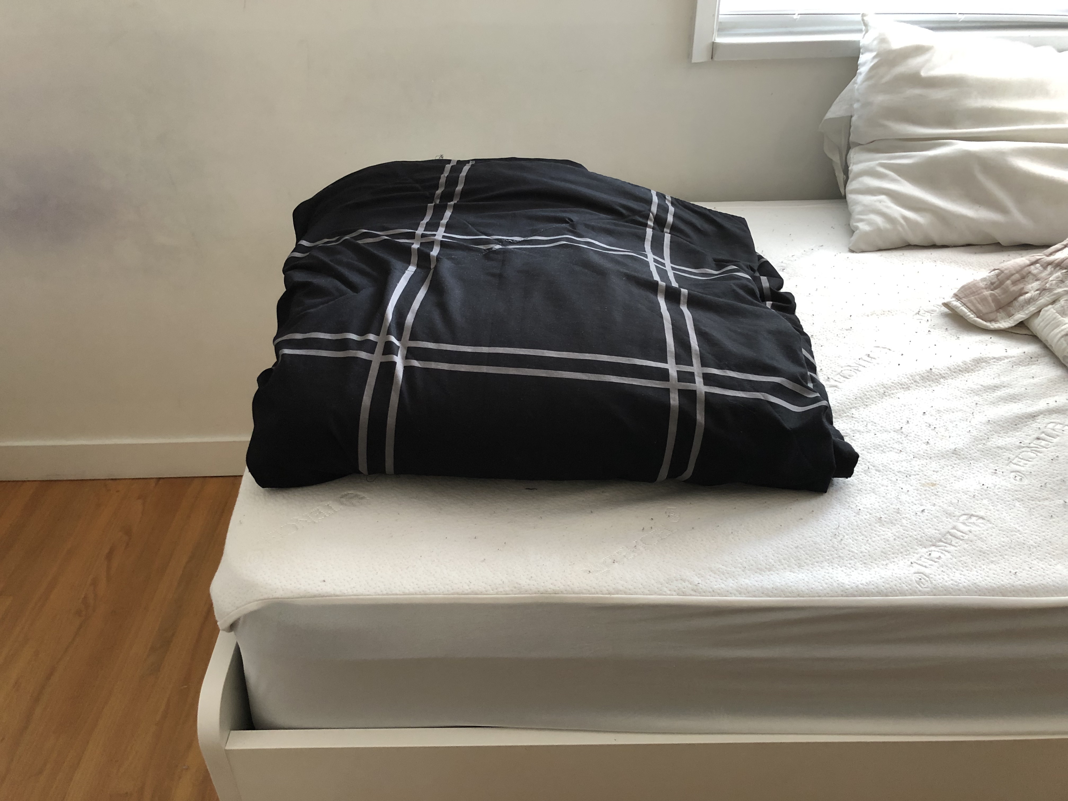 Comforters & Pillows Bundle - photo 3