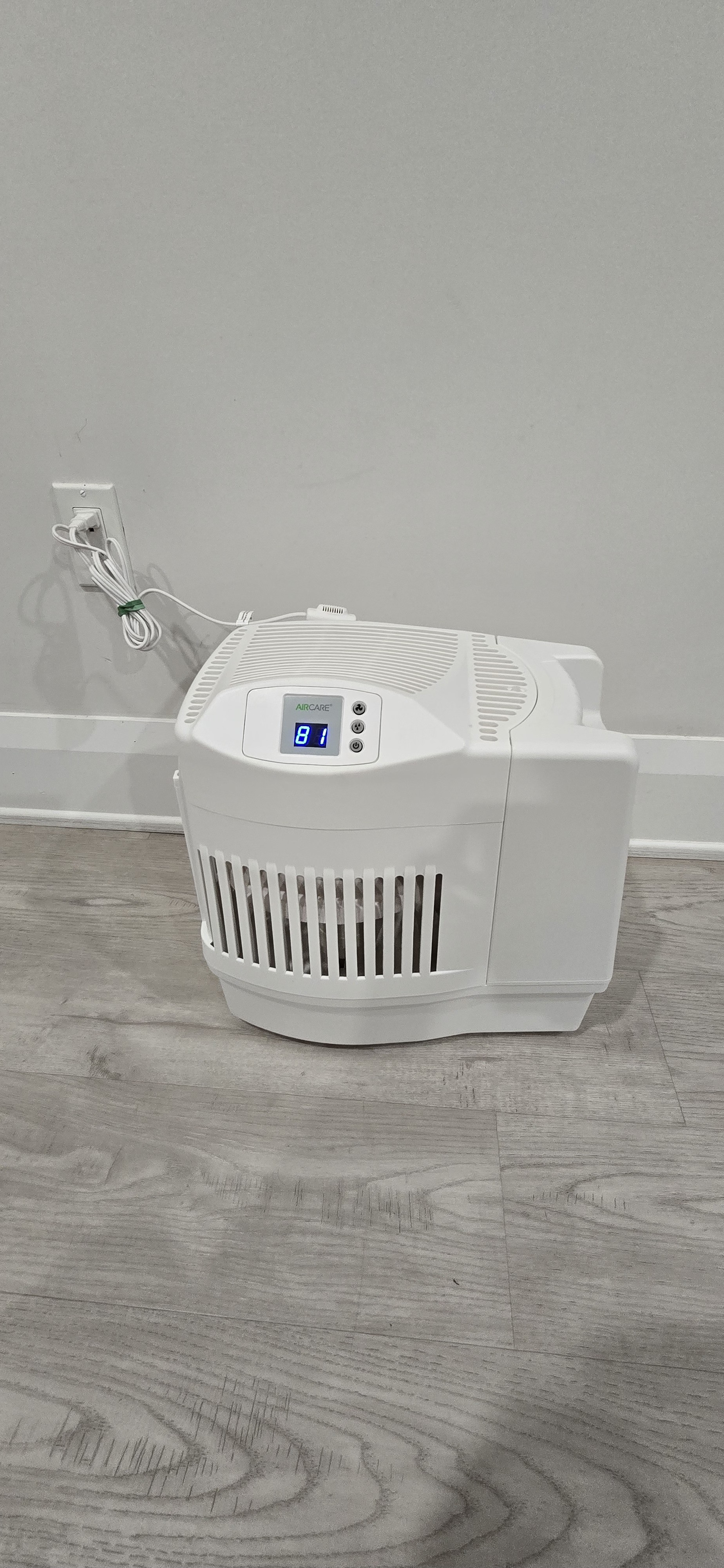 AIRCARE MA0800CN Evaporative Humidifier - White, 2.5 Gal Tank