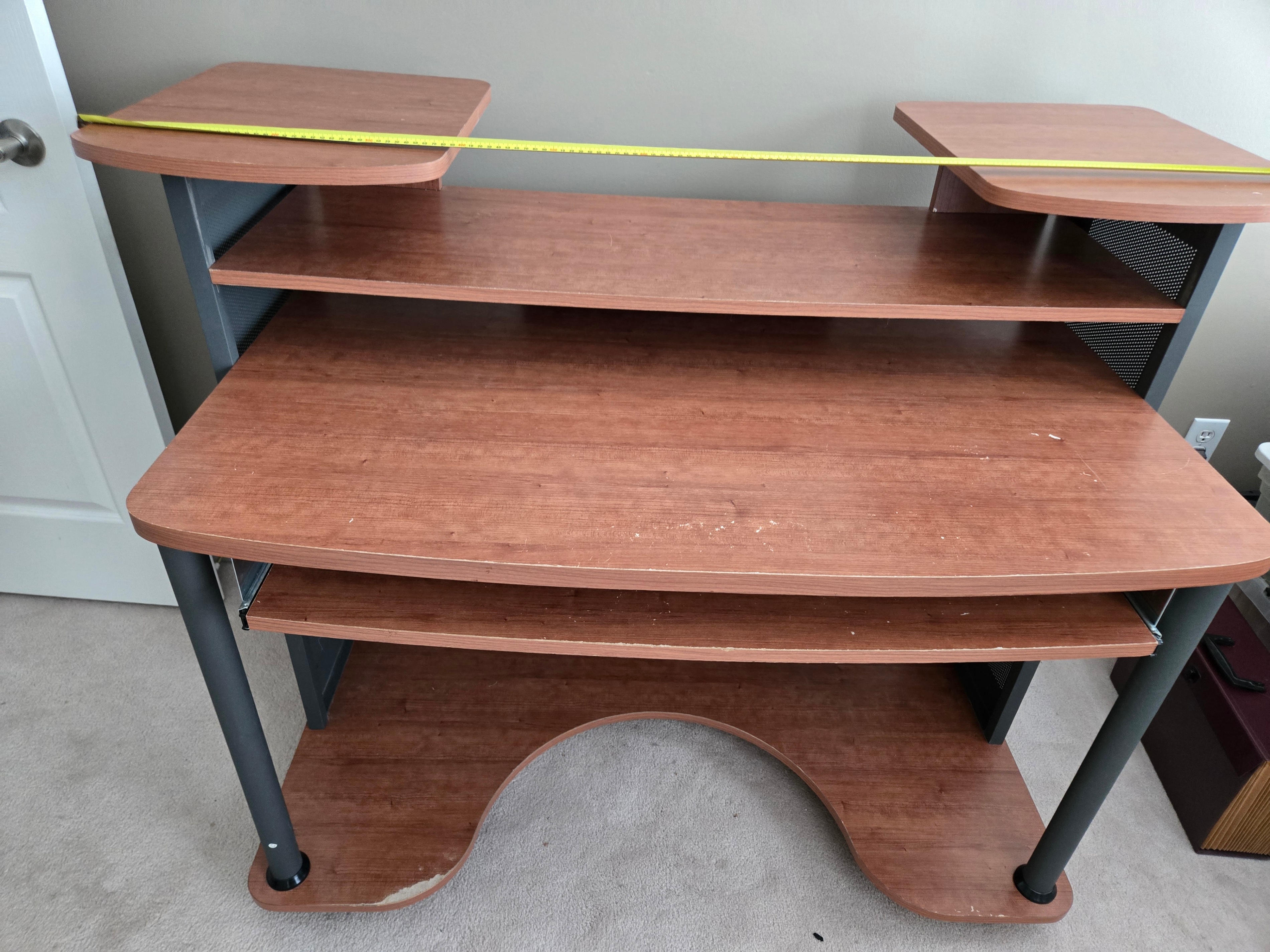 Computer Table FOR SALE