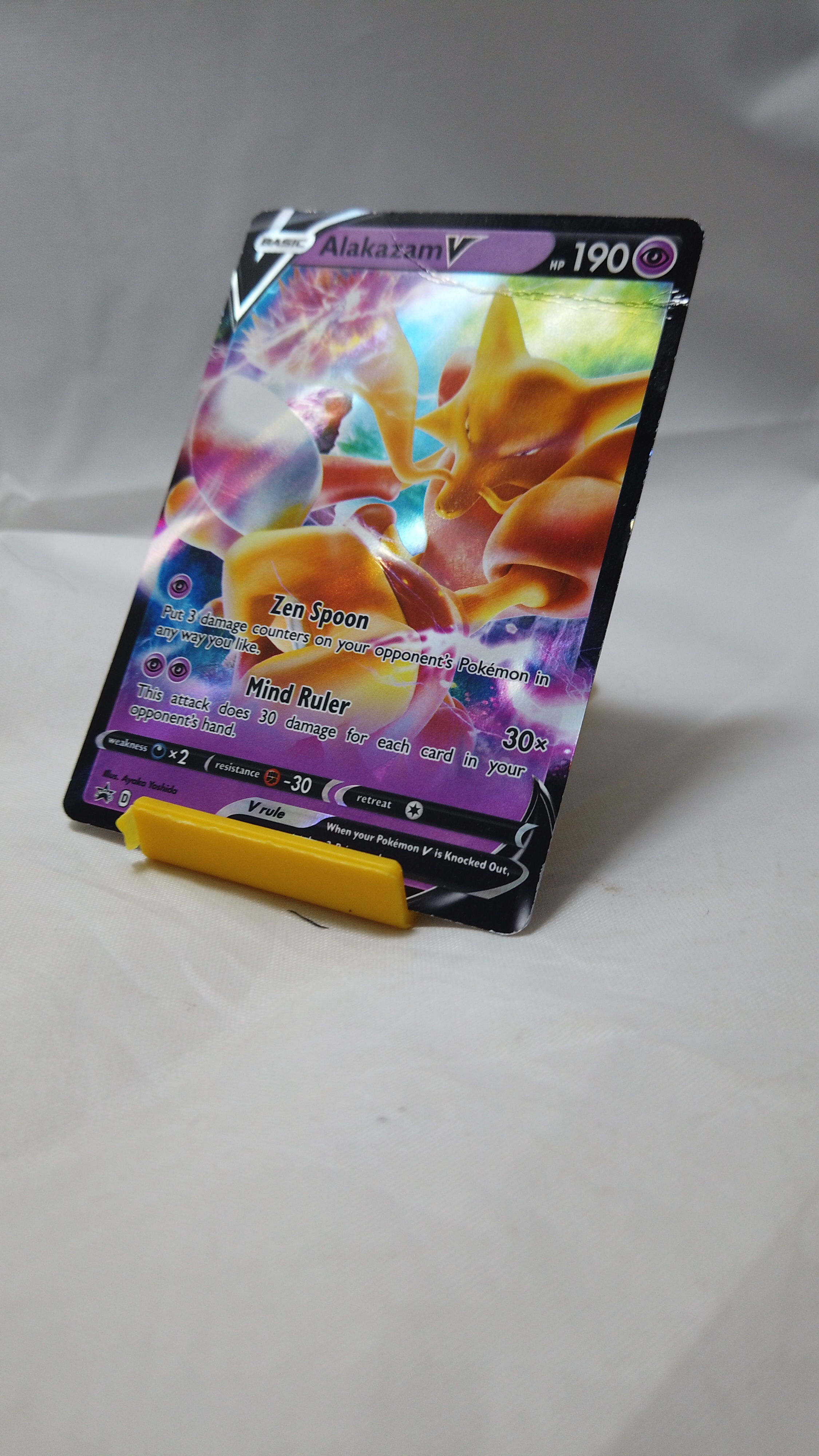 Pokemon Alakazam V SWSH083 Black Star Promo Holo DMG - photo 3