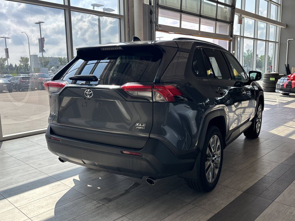 2023 Toyota RAV4 - photo 5