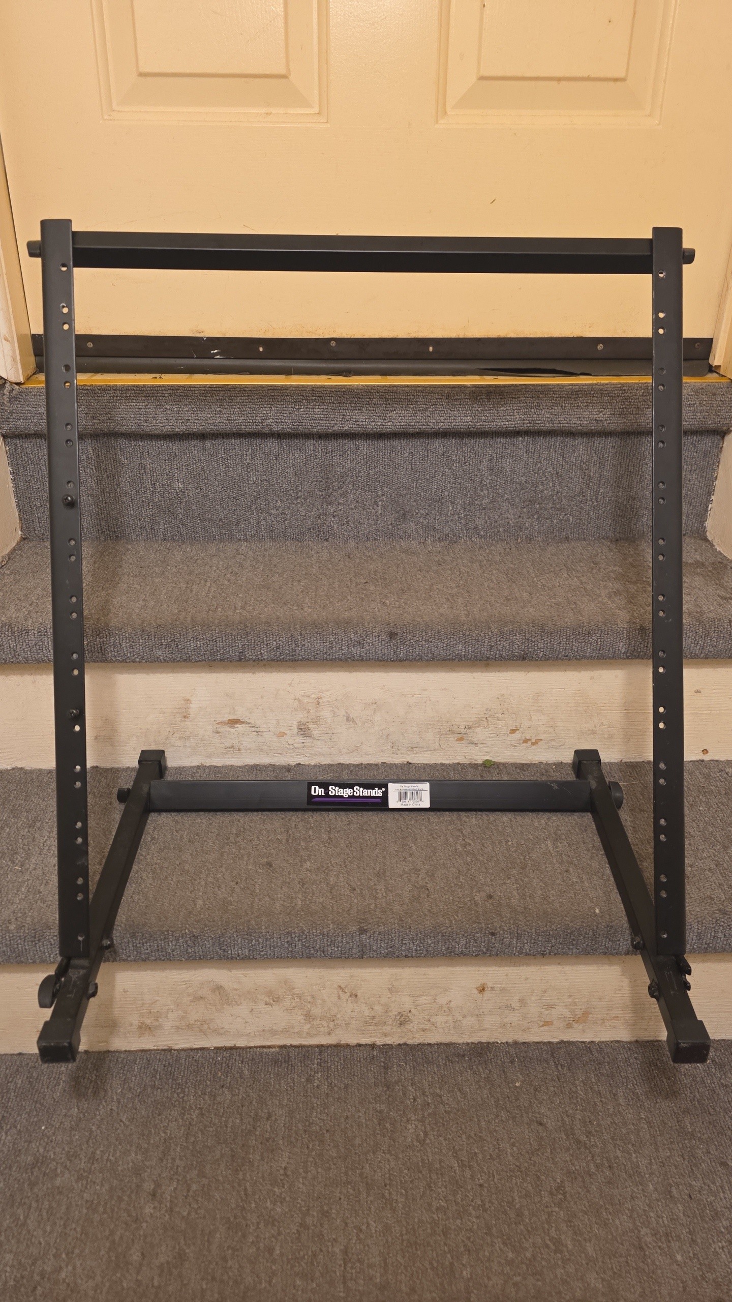 Cisco Home Lab Setup: (3) 48-Port Gigabit Switches, 2500 Router - photo 4