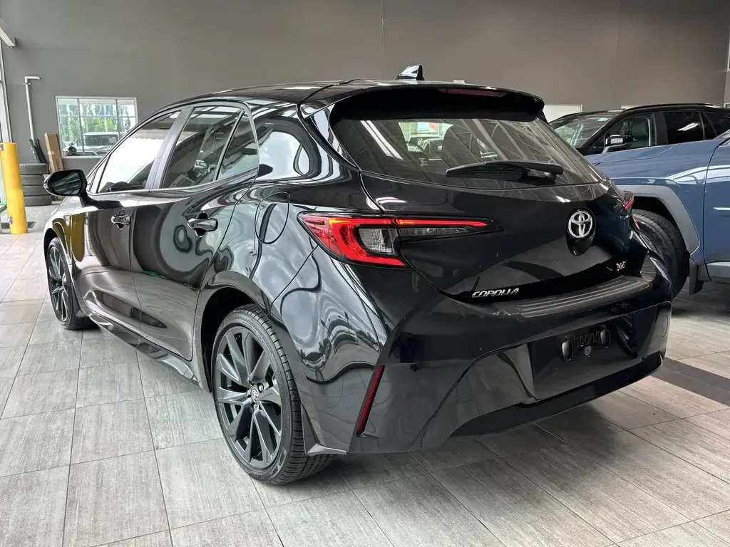 2026 Toyota Corolla Hatchback - photo 5