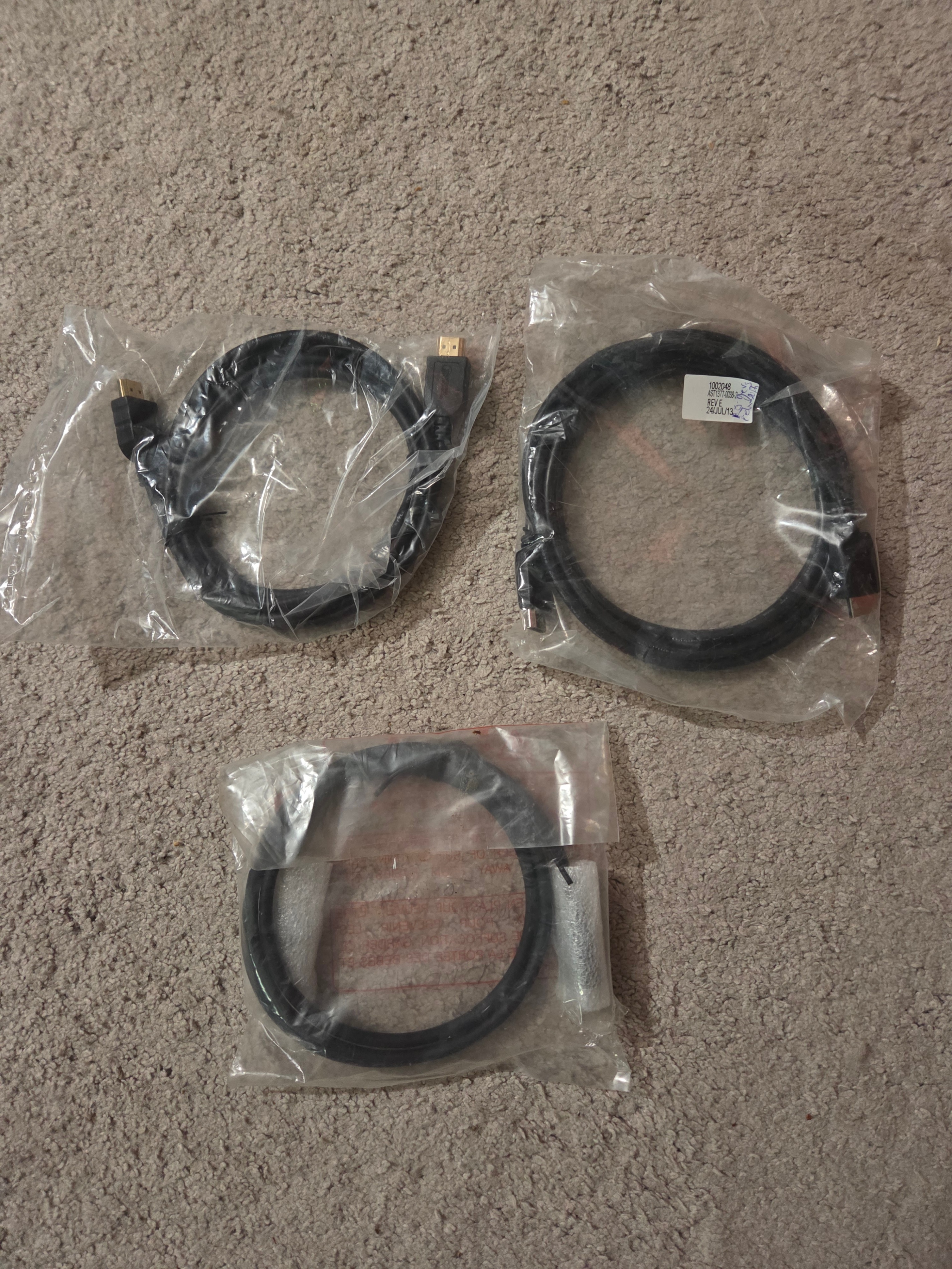 3 NEW HDMI Cables