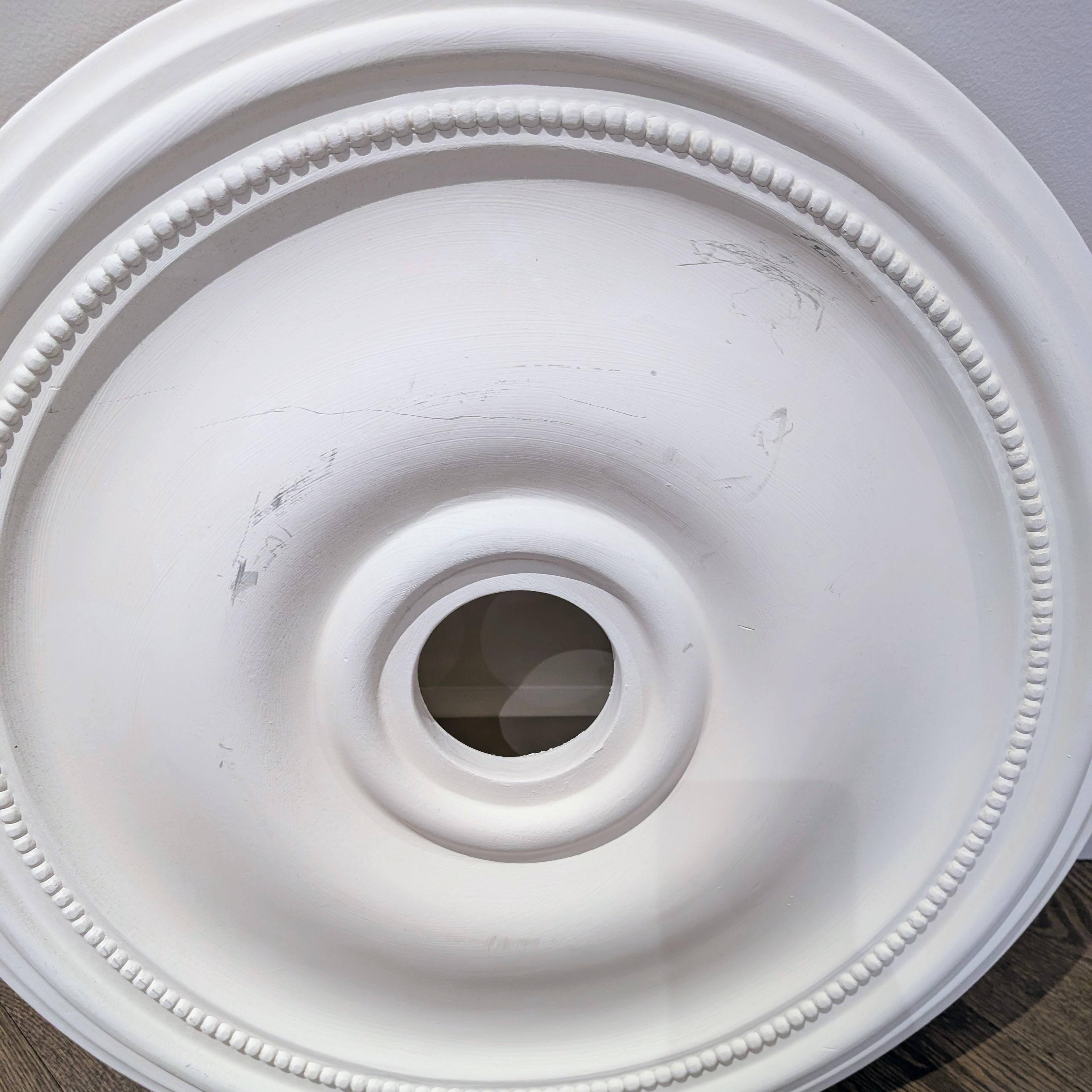 White Decorative Ceiling Medallion 24" - photo 2
