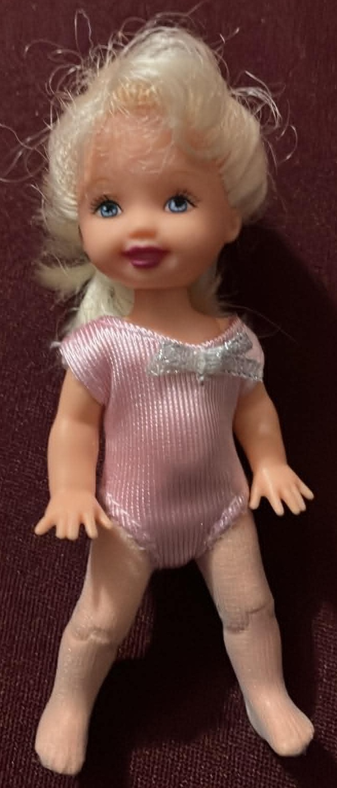 Mattel Barbie Kelly Doll Jointed Knees - 4 Inches