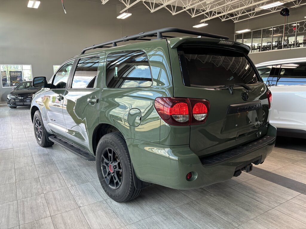 2020 Toyota Sequoia - photo 5