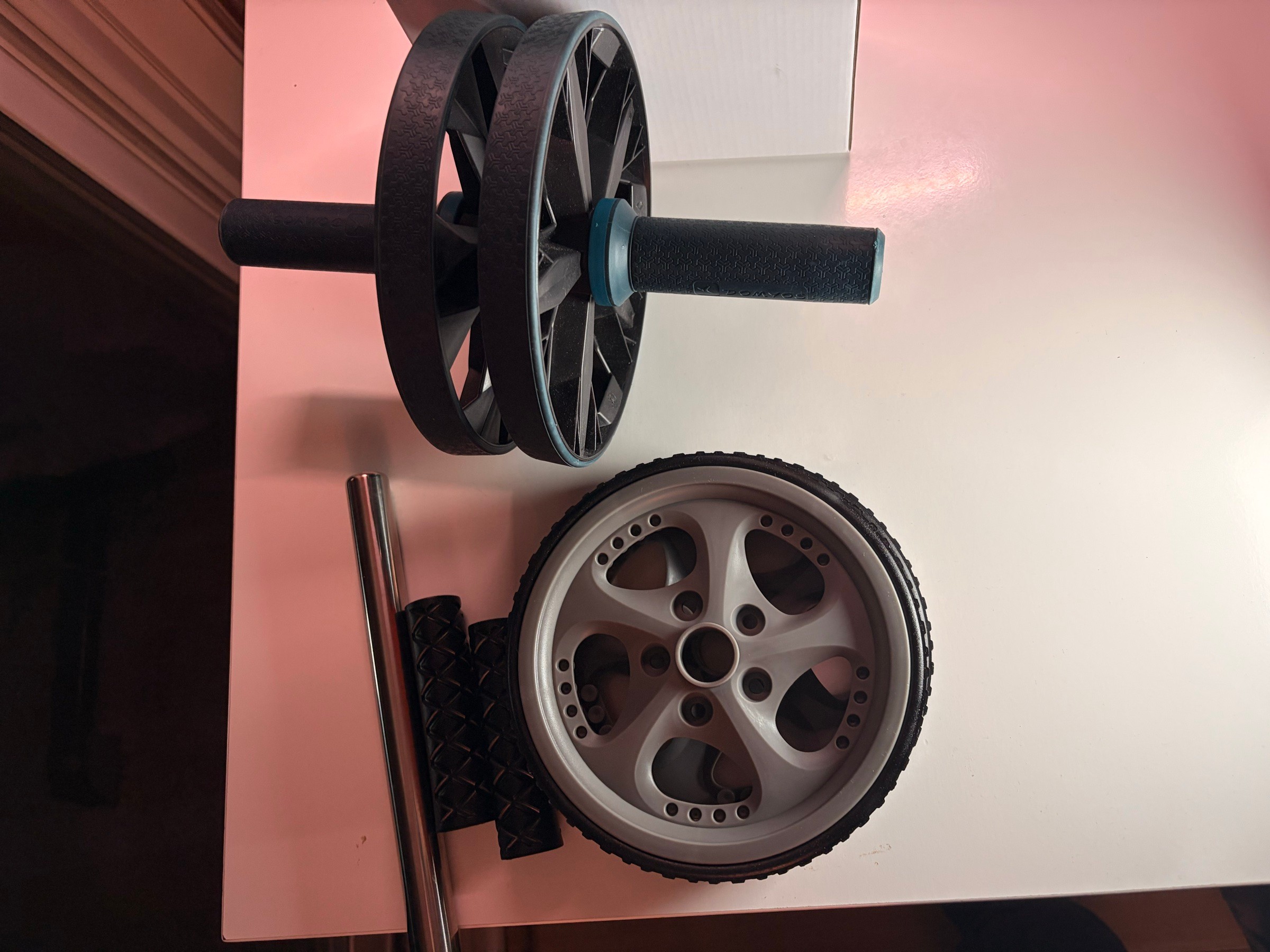 Dual-wheel ab roller - photo 2