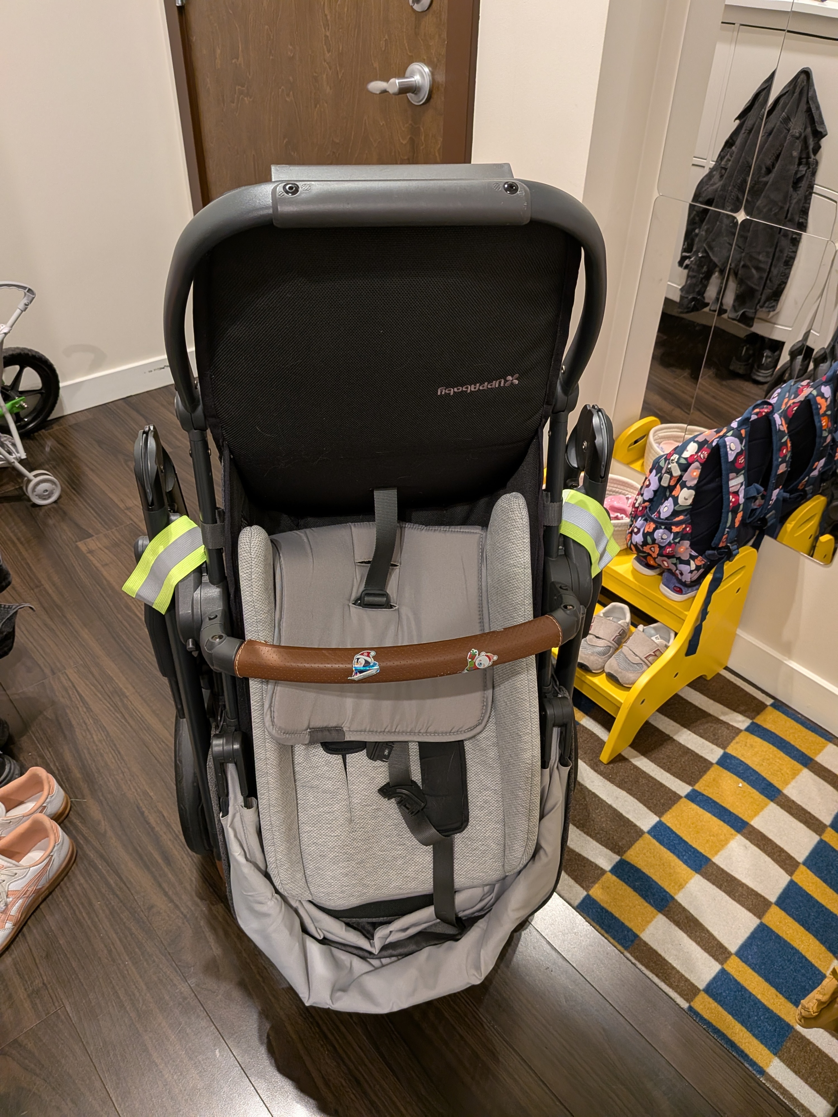 UPPAbaby Cruz V2 (2022) – Excellent Condition + Accessories - photo 3