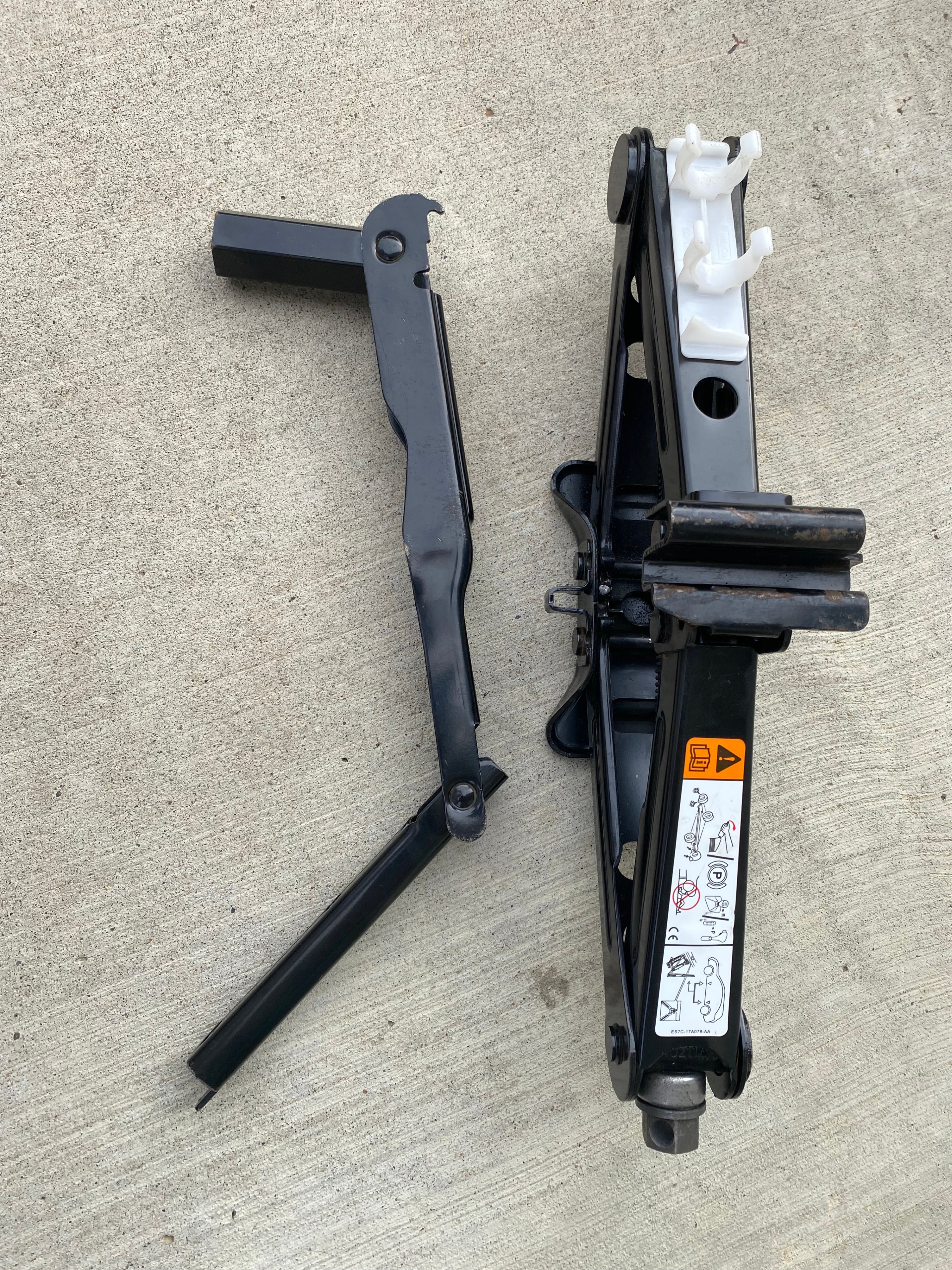 Car Jack Set with its Opening Key / Wrench & Crank Handle – $45