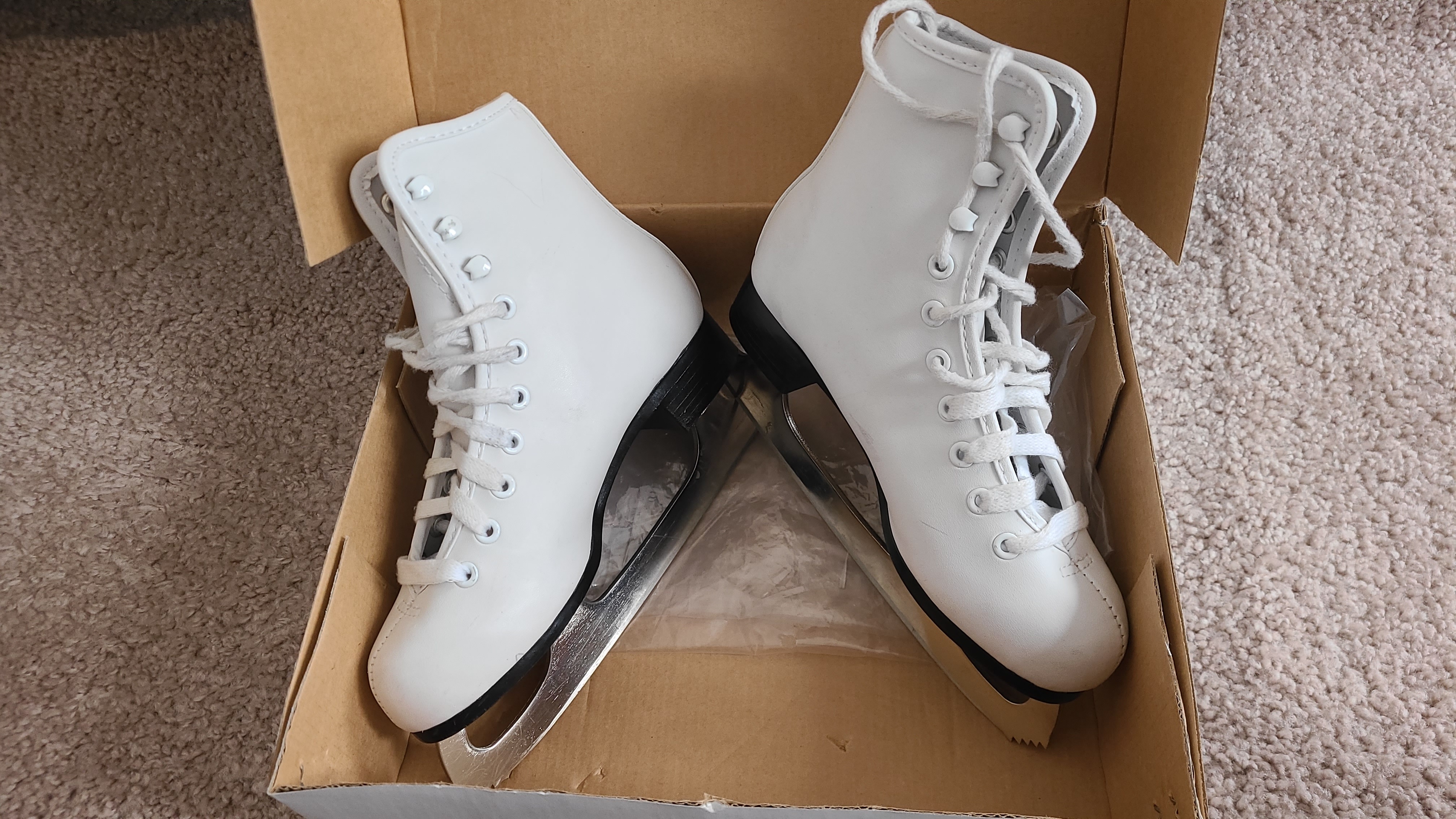 Figure skate (Size: Junior 1)