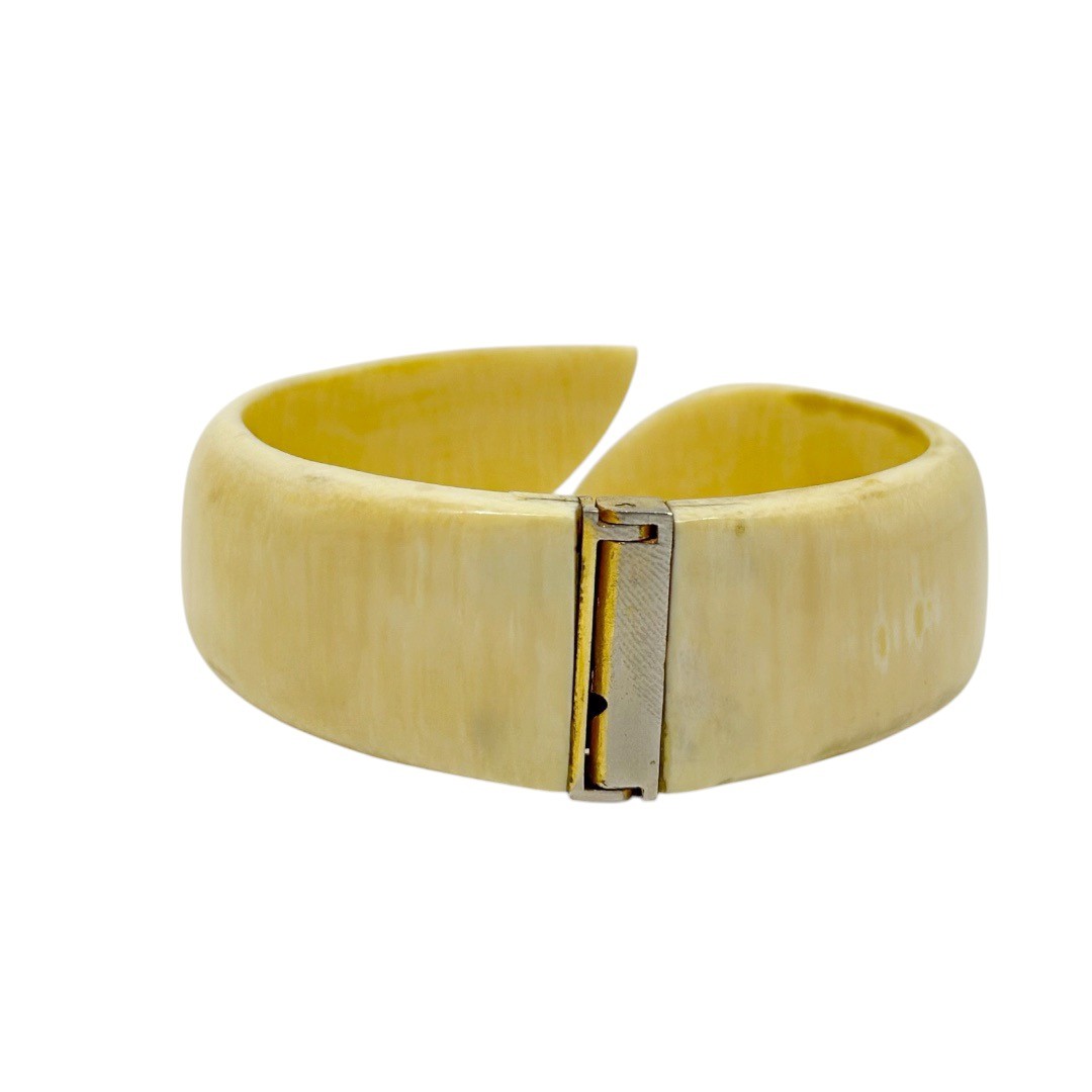 Vintage carved bone hinged bracelet - GM1234 - photo 5