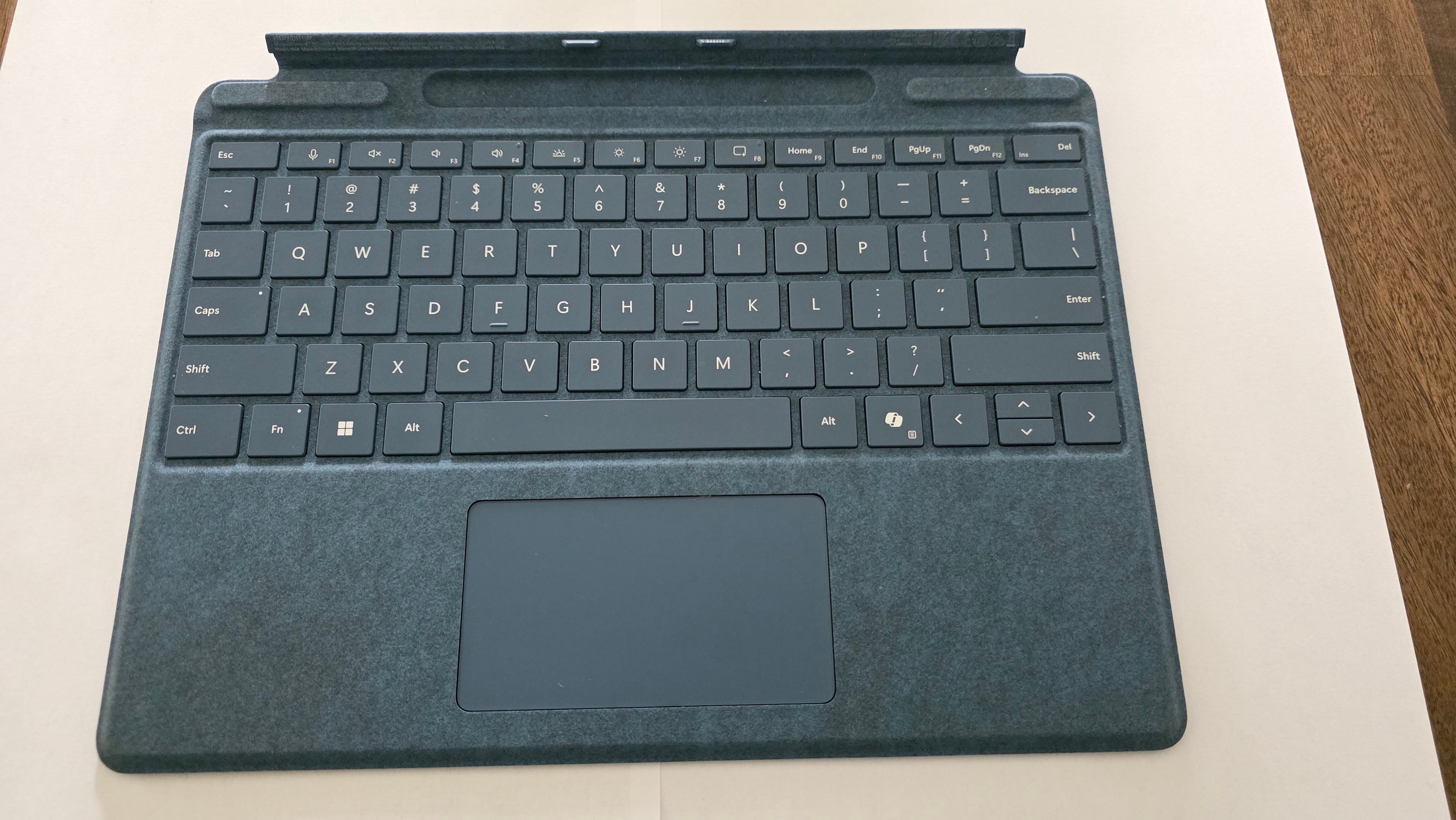 Microsoft Surface Pro 11 X Elite 16GB/512GB + Keyboard - photo 4
