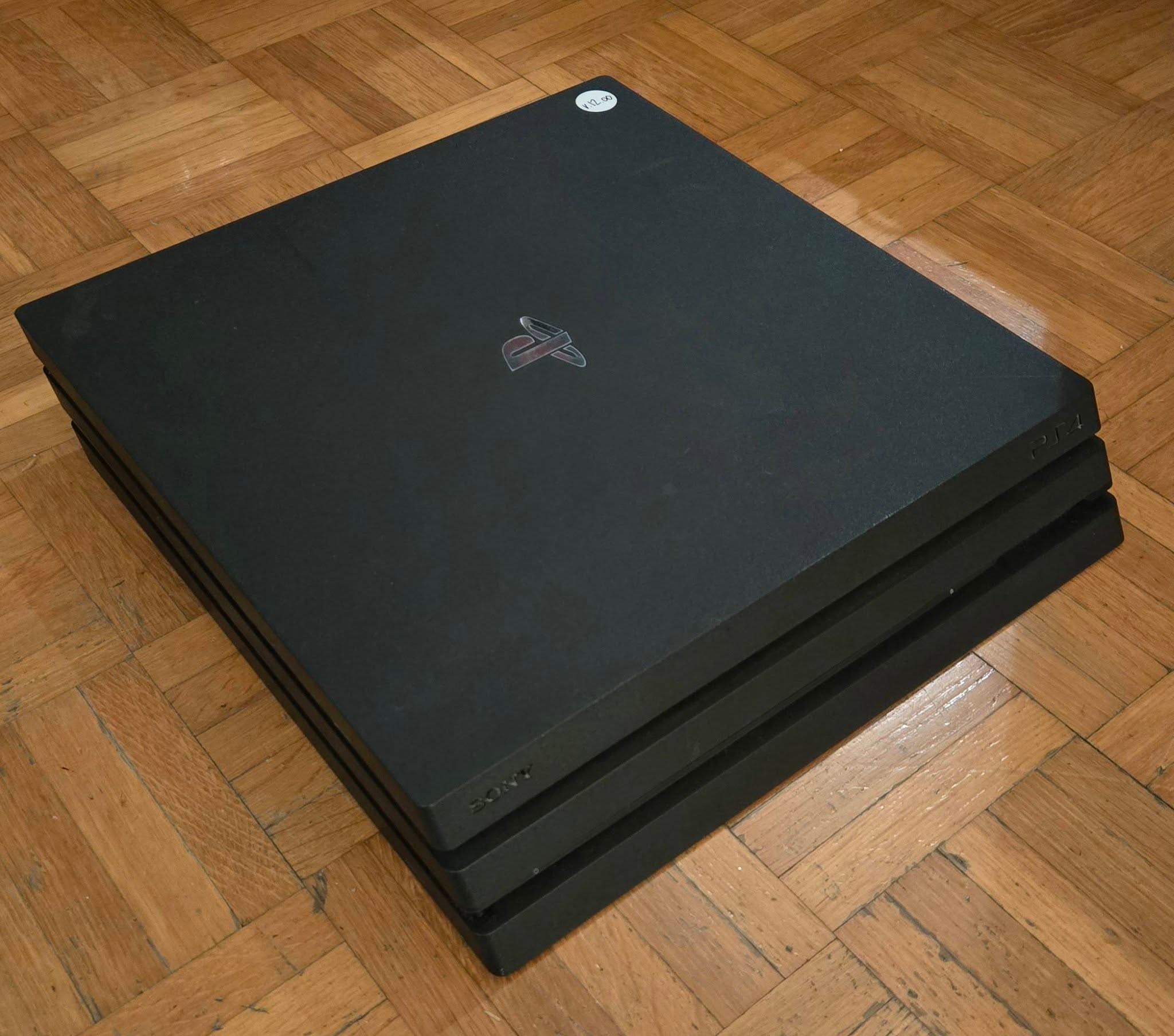 Modded PS4 Pro 1TB v12.00 READY TO PLAY!