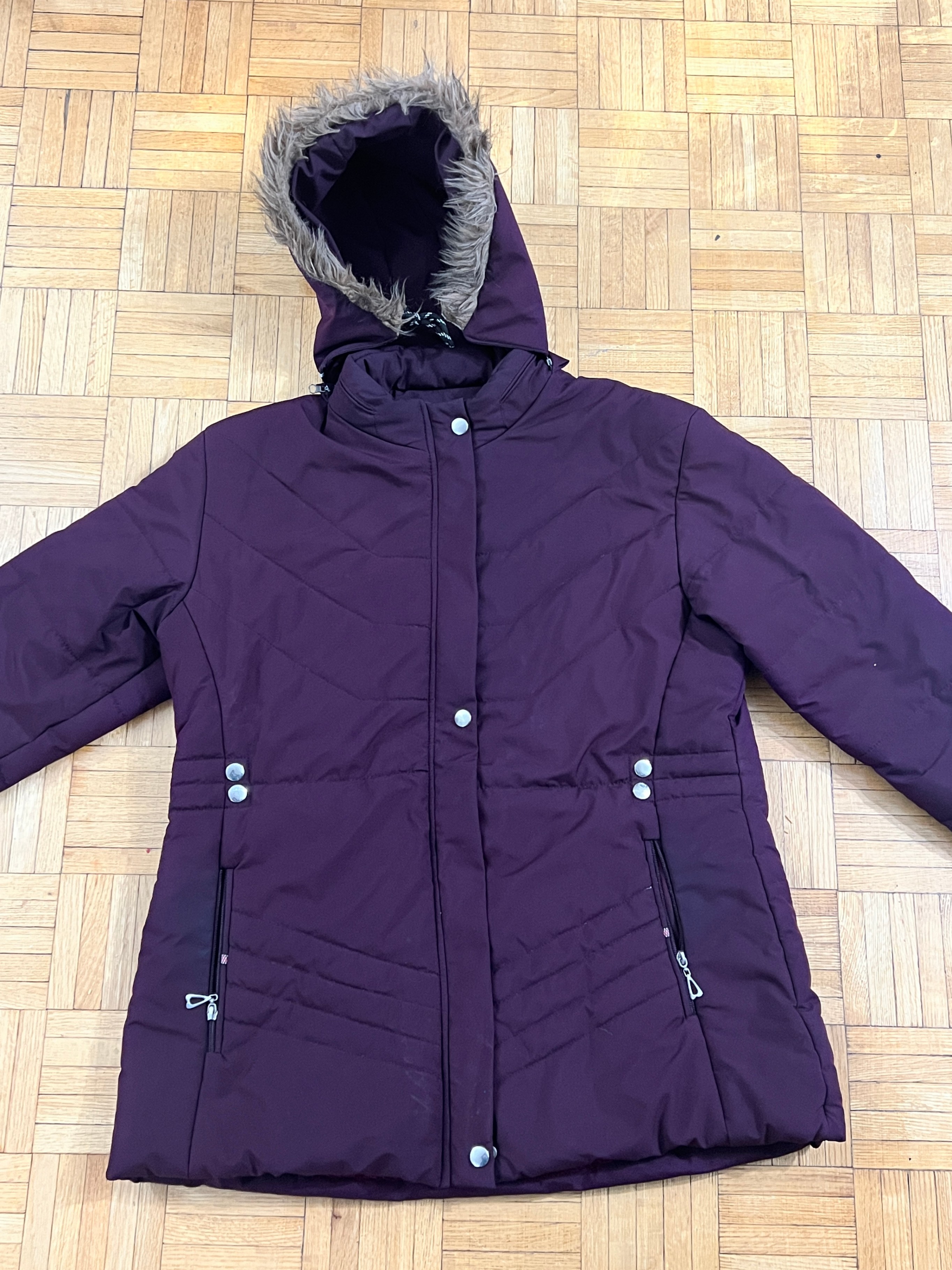 Adult winter jacket (dark pink) / veste d'hiver adulte