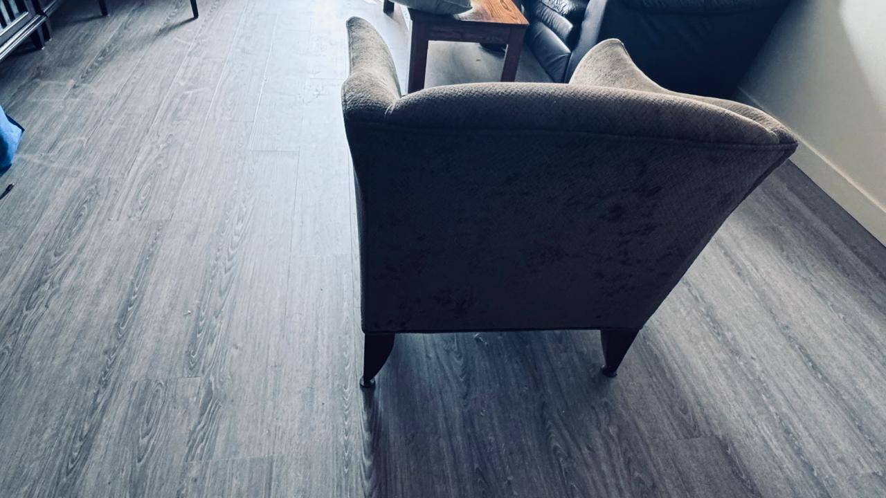 Brown Accent Chair - photo 3