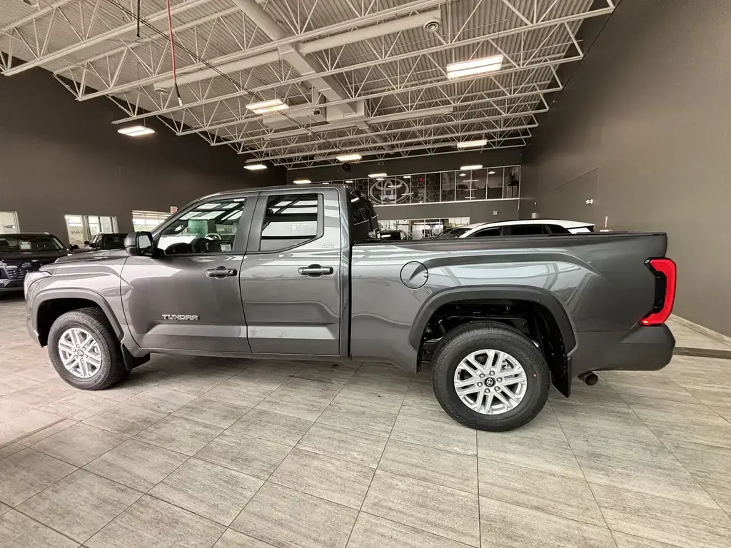 2026 Toyota Tundra - photo 2