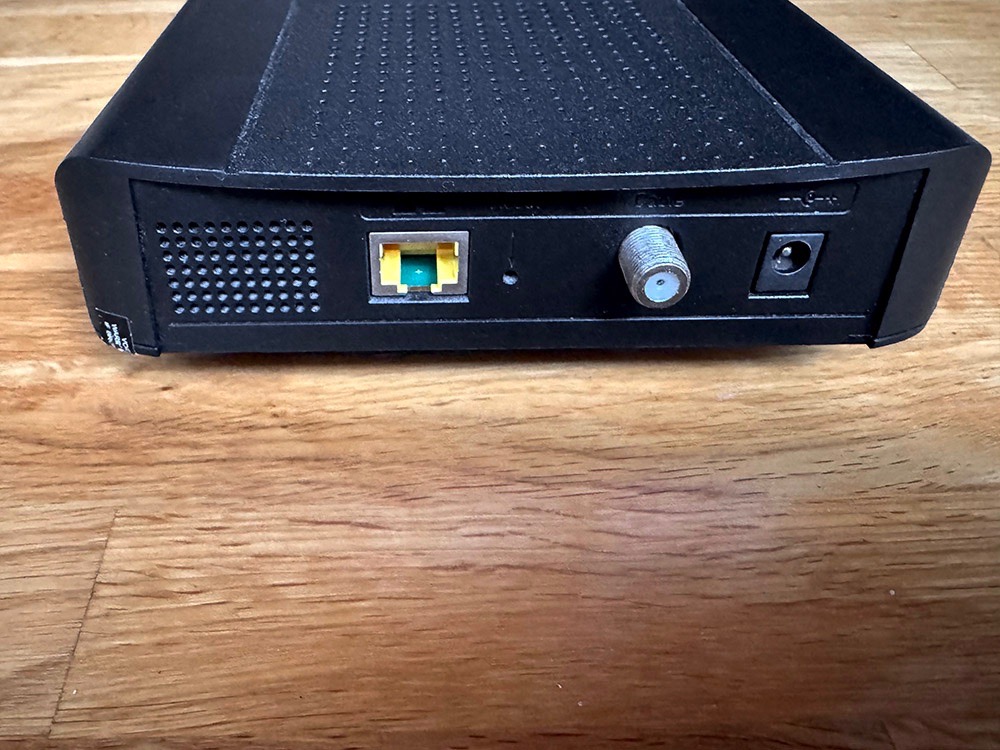 Used THOMSON DCM476 Digital BroadBand Cable Modem - photo 4