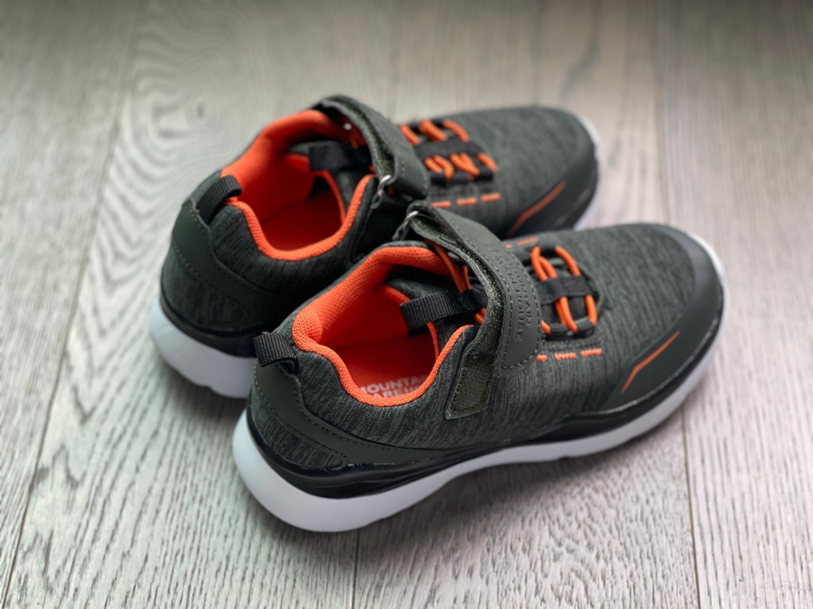 New - Mountain Warehouse Kids Running Shoes – Size 11K (EUR 29)