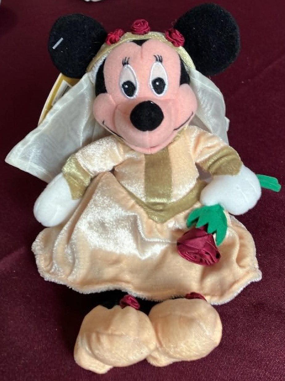 Disney Minnie Mouse Mini Bean Bag Juliet Plush - 8 Inches